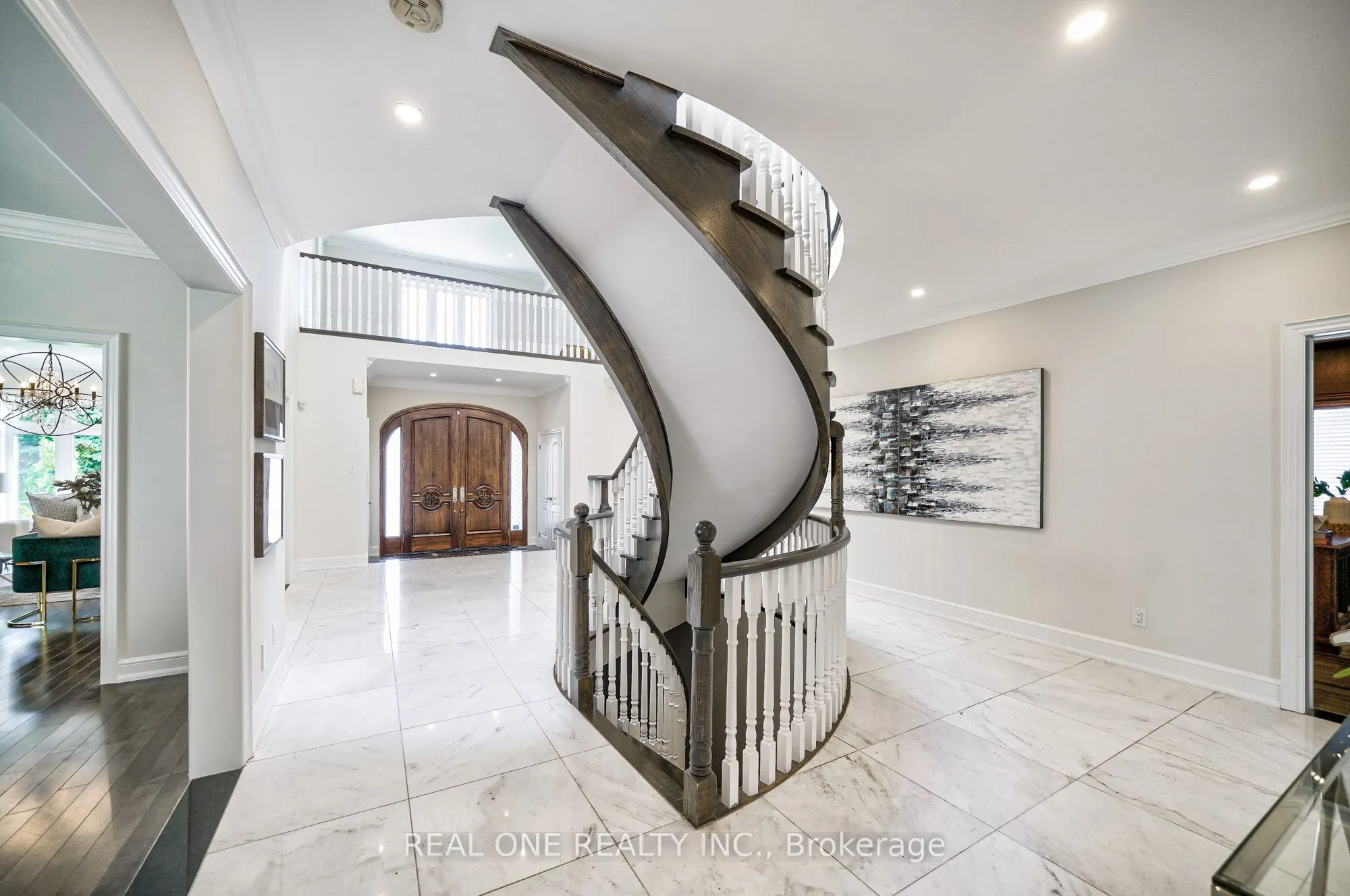 26 Clarendon Drive
