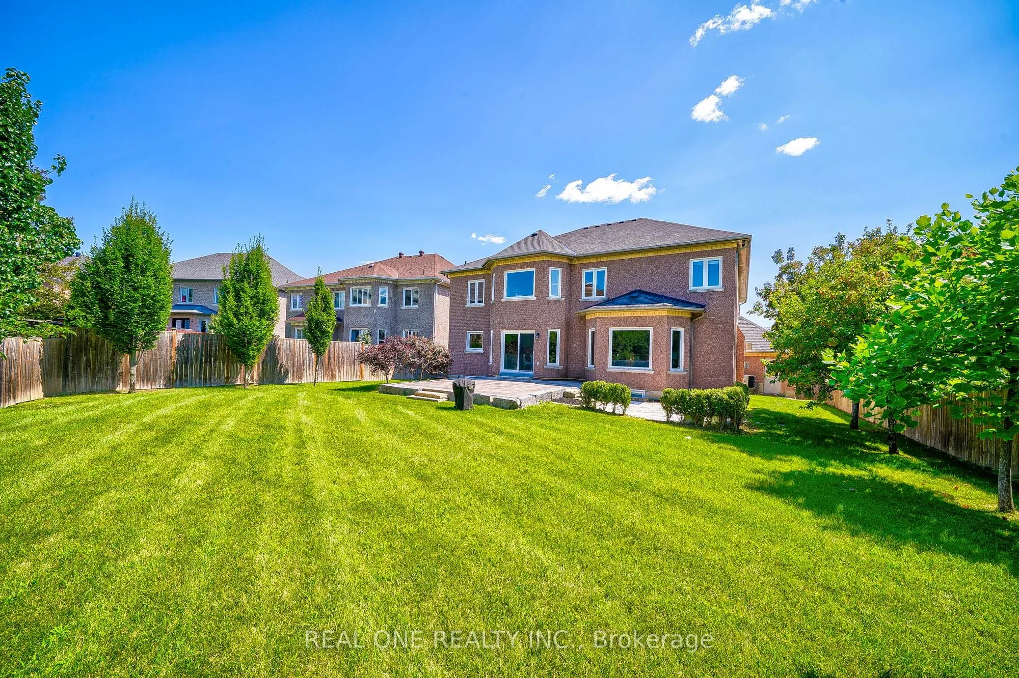 26 Clarendon Drive
