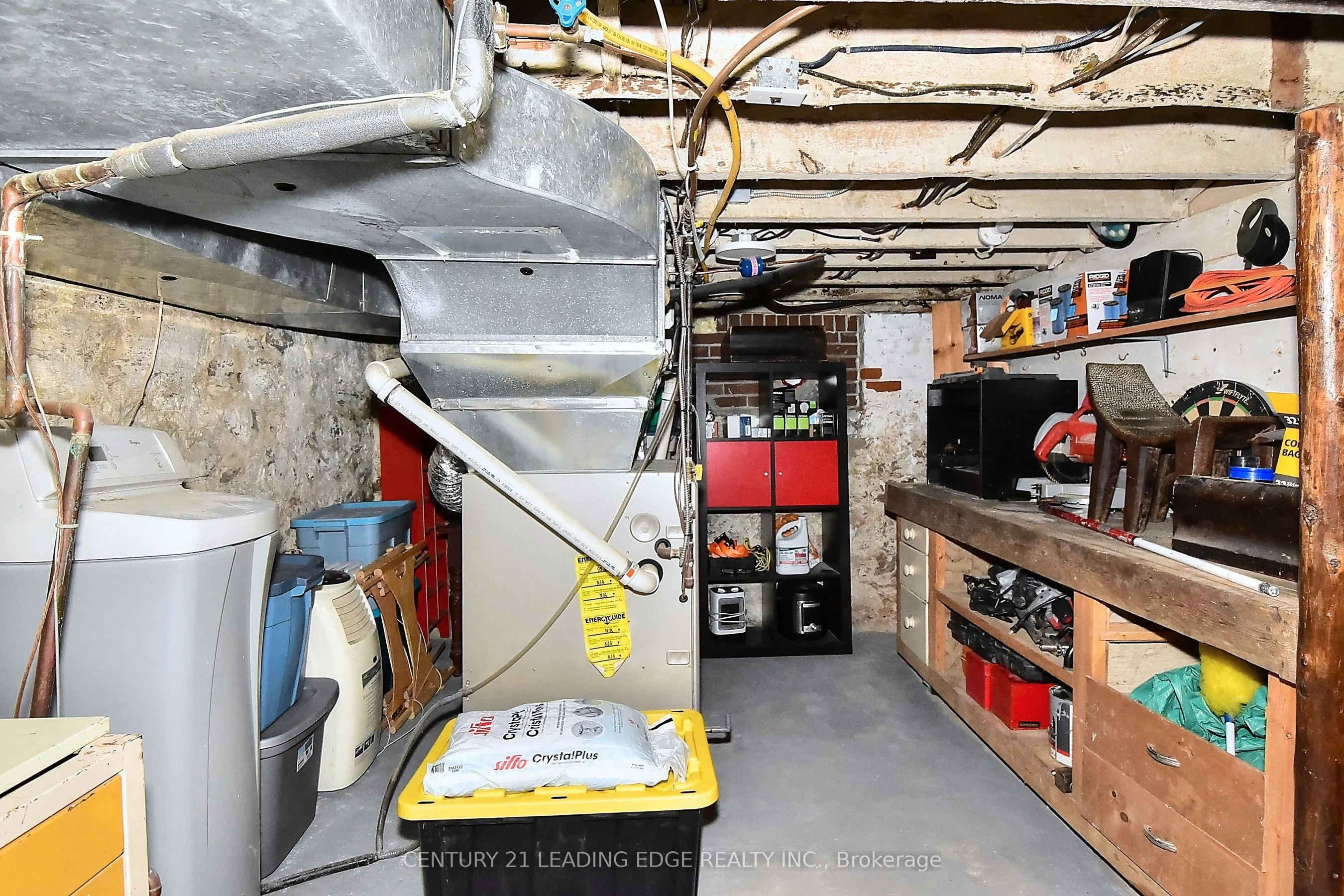 55 Brock Street E