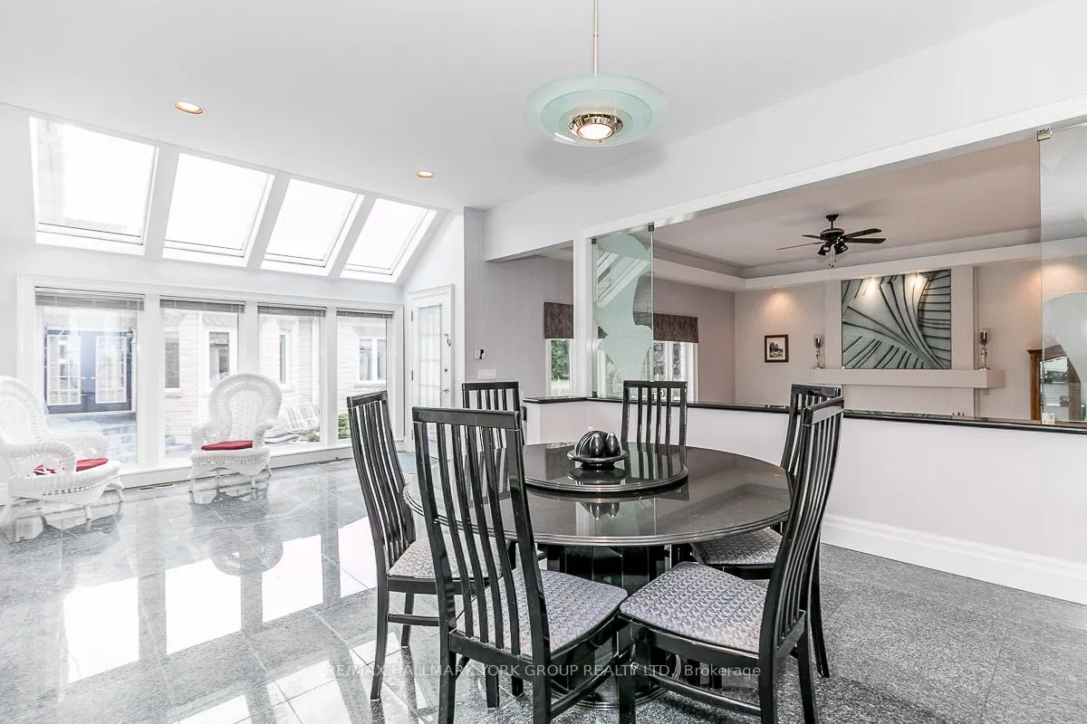 27 Glen Meadow Lane