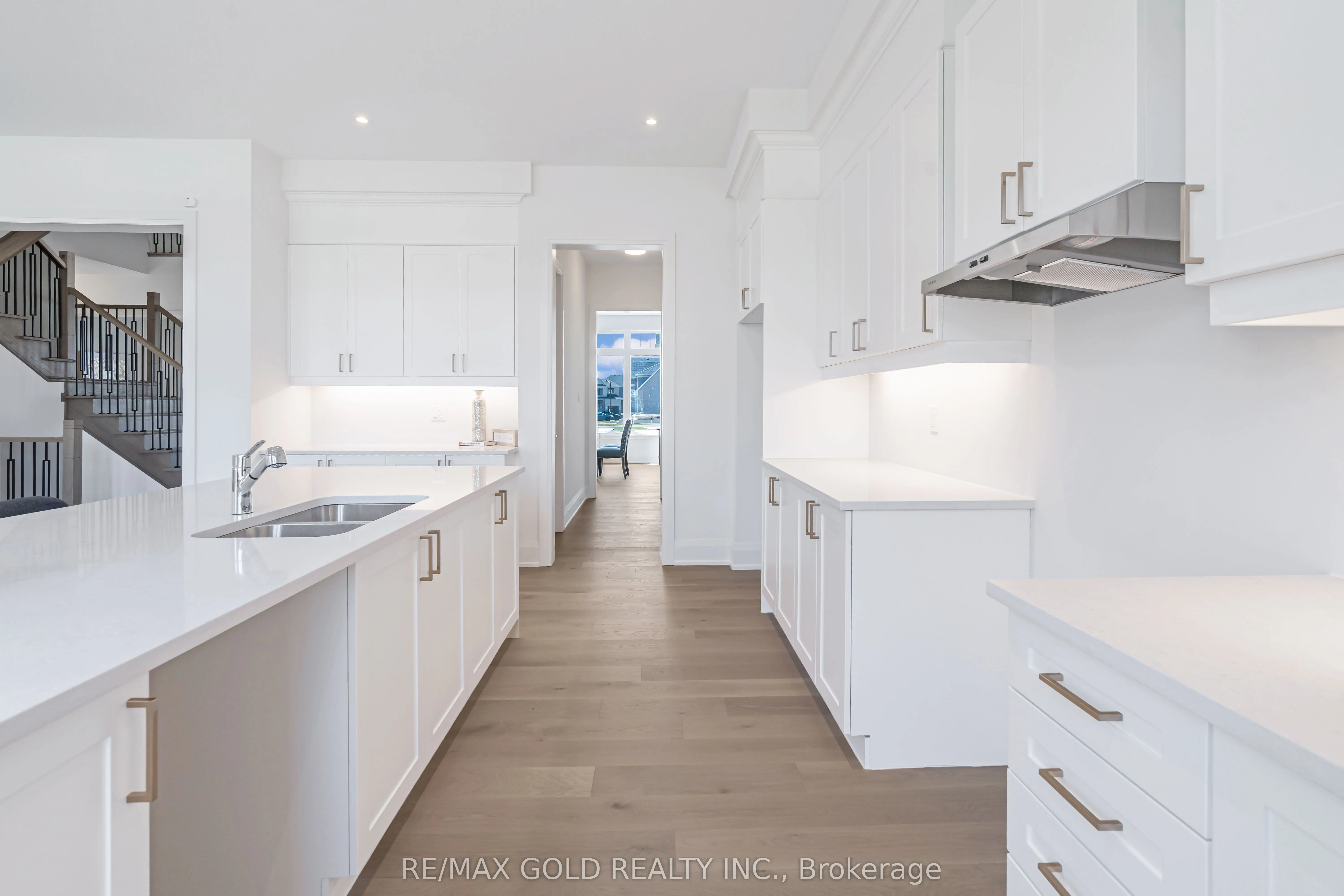 8 Twinleaf Crescent