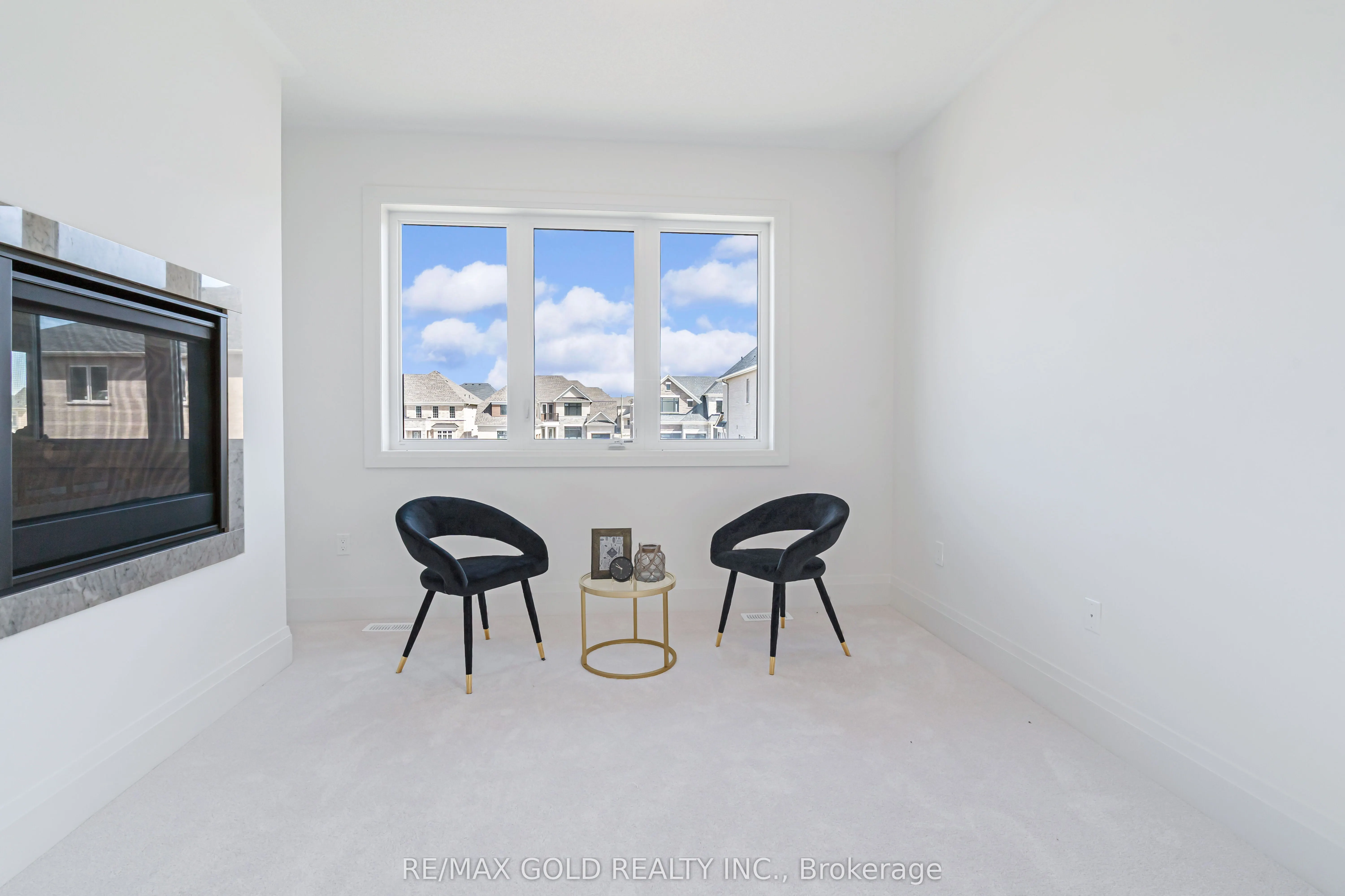 8 Twinleaf Crescent