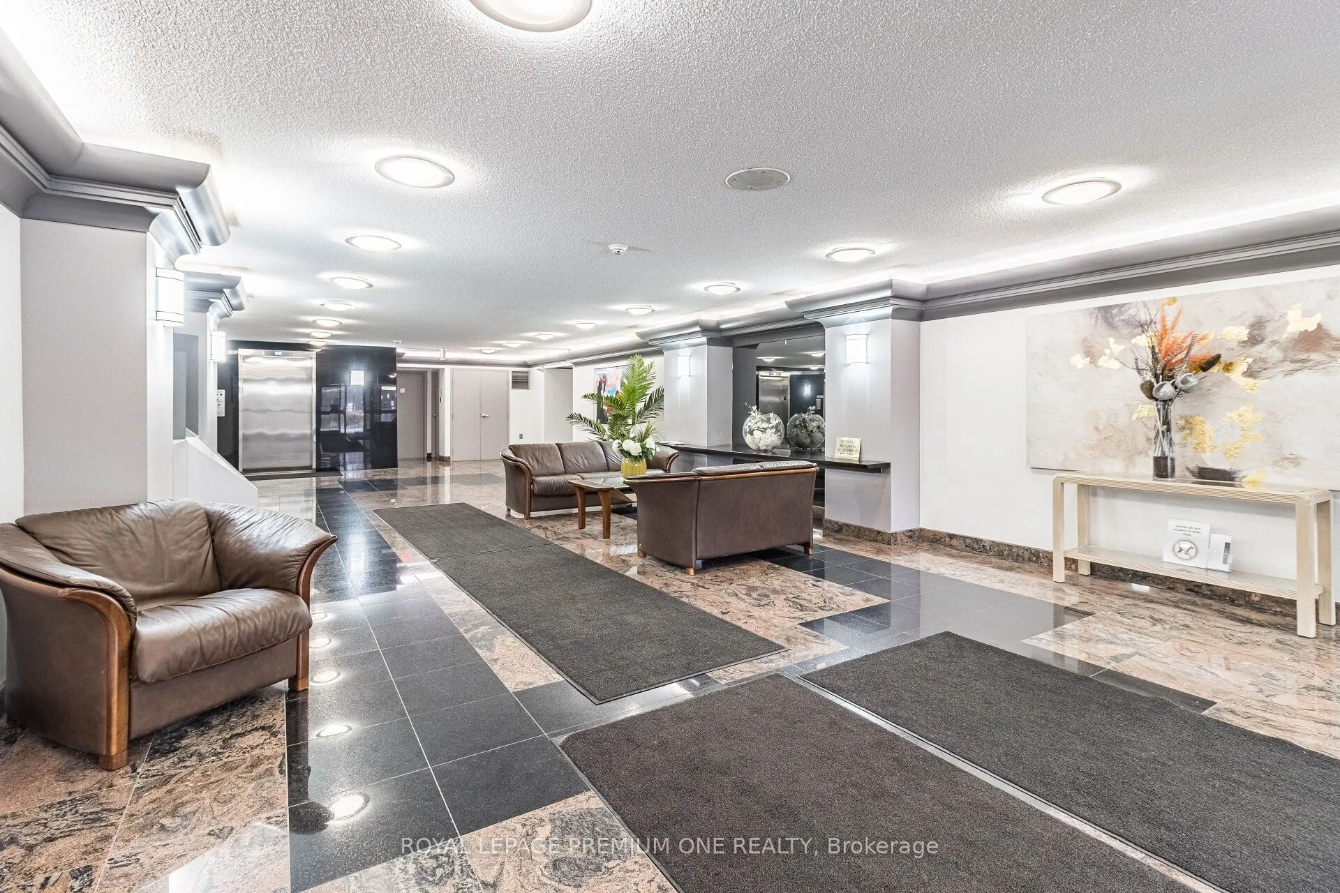 100 Arbors Lane, #207