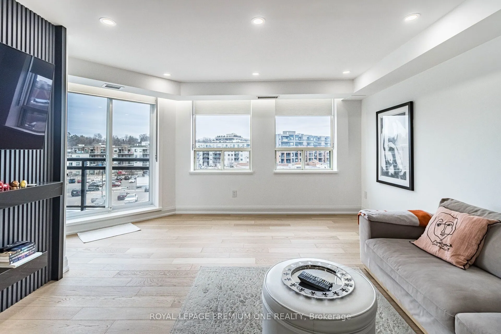 100 Arbors Lane, #207
