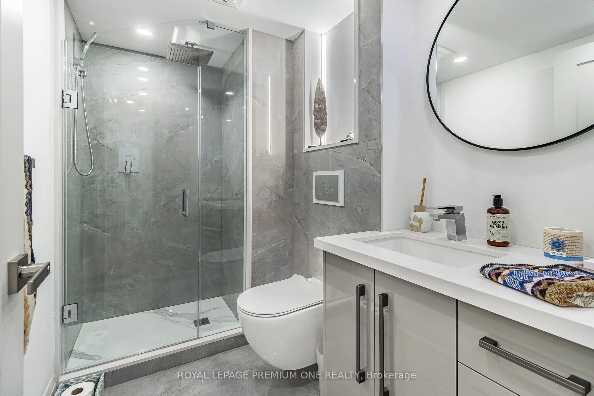 100 Arbors Lane, #207