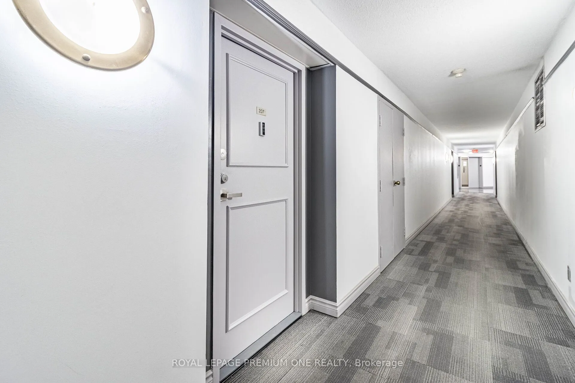 100 Arbors Lane, #207