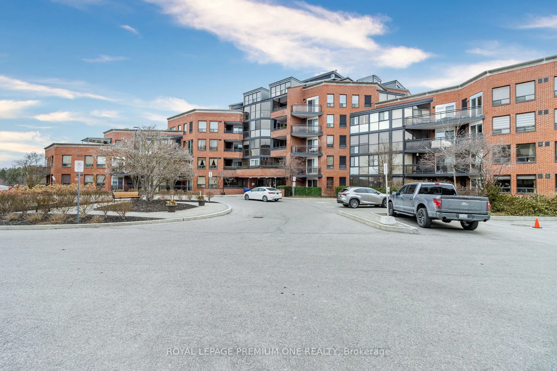 100 Arbors Lane, #207