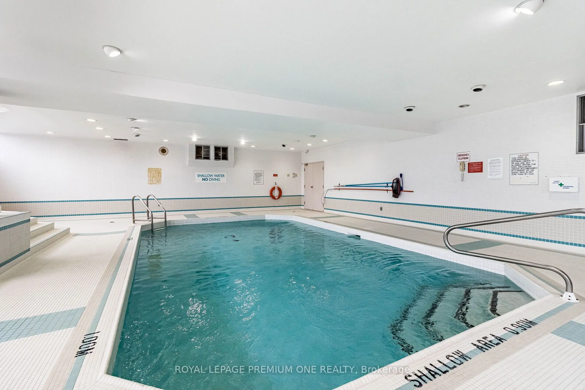 100 Arbors Lane, #207