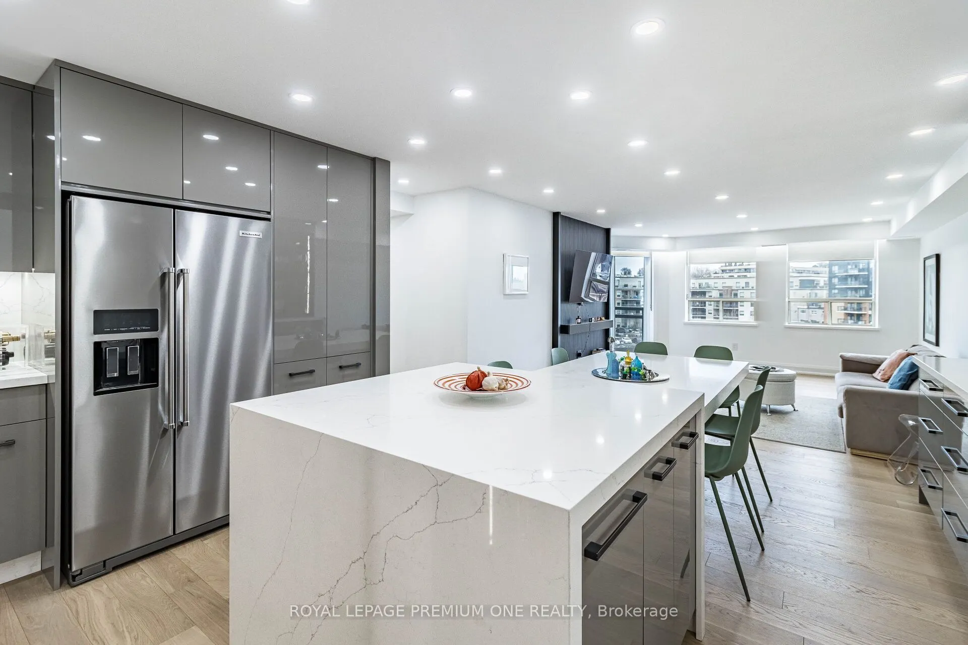 100 Arbors Lane, #207