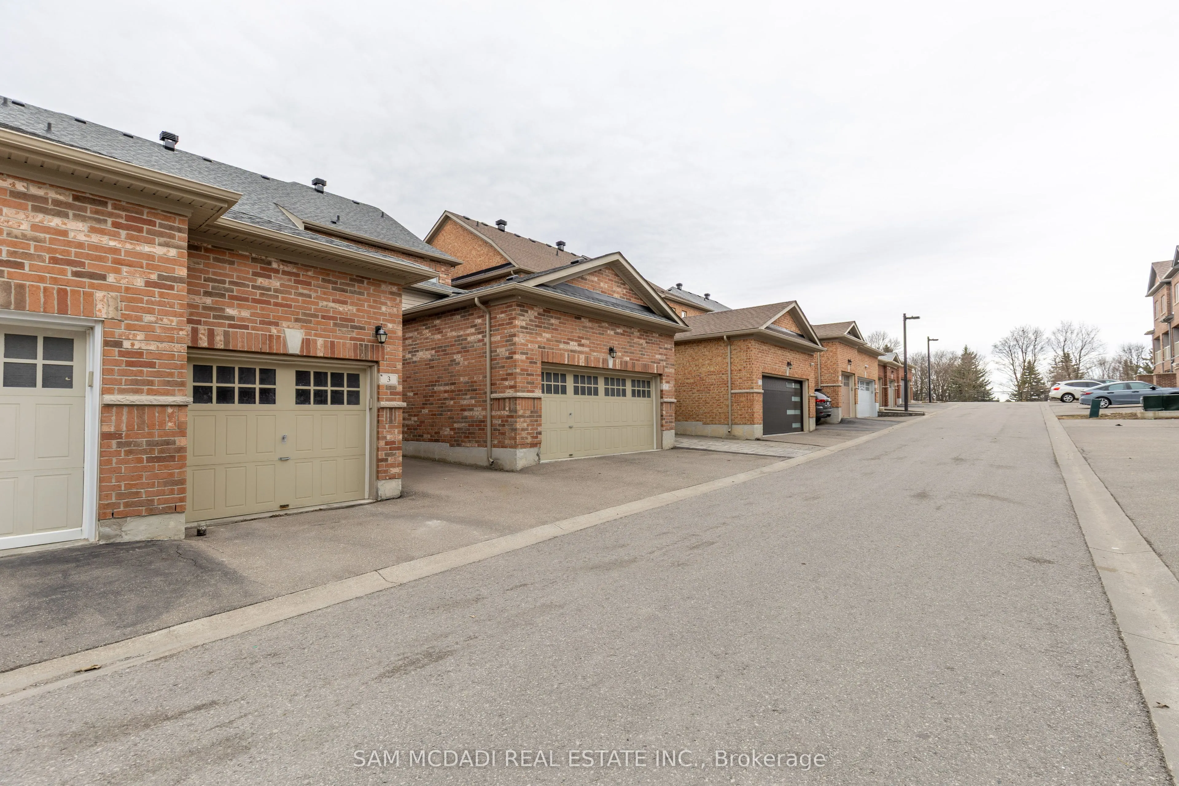 3 Henry Bauer Avenue