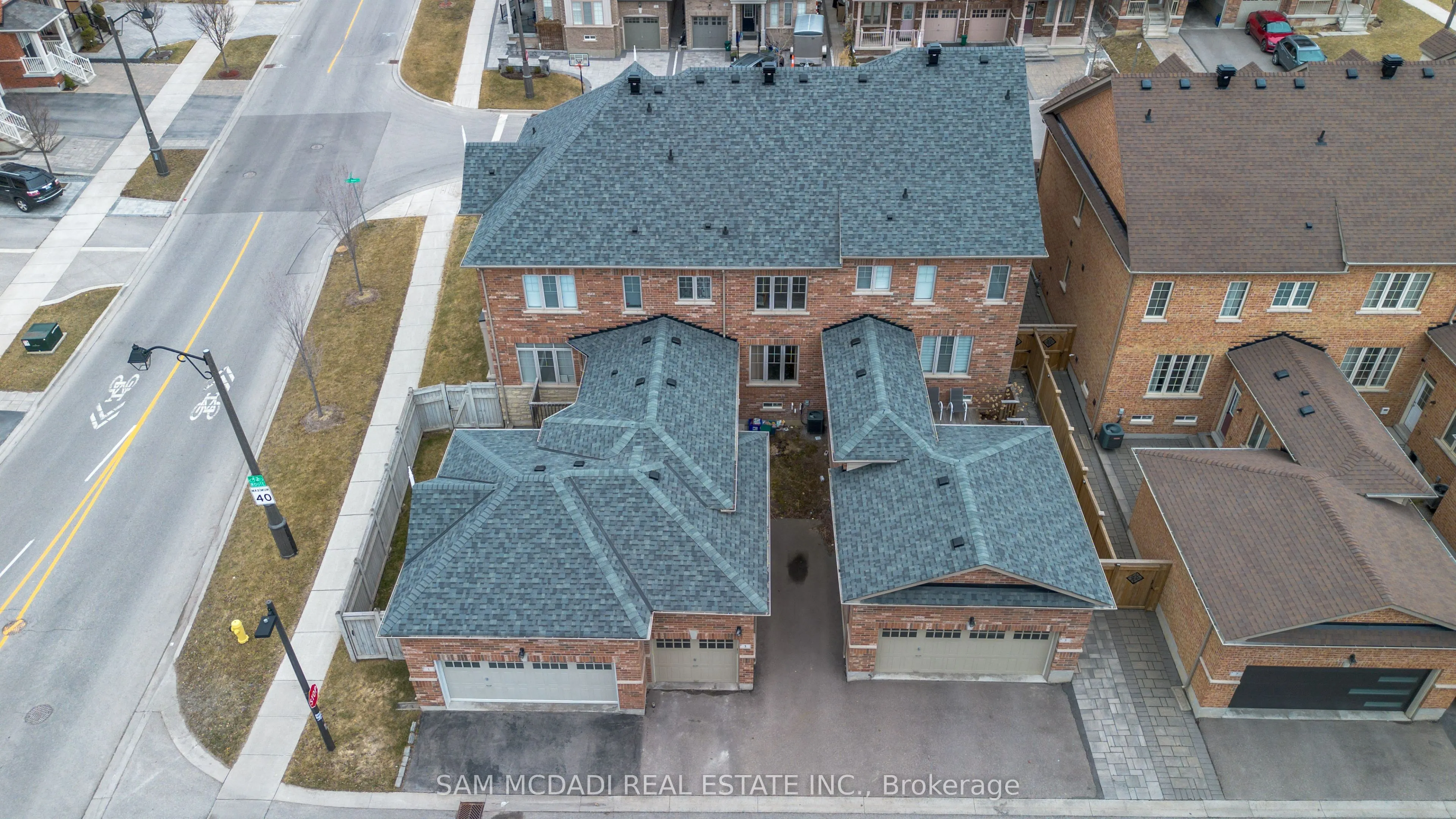 3 Henry Bauer Avenue