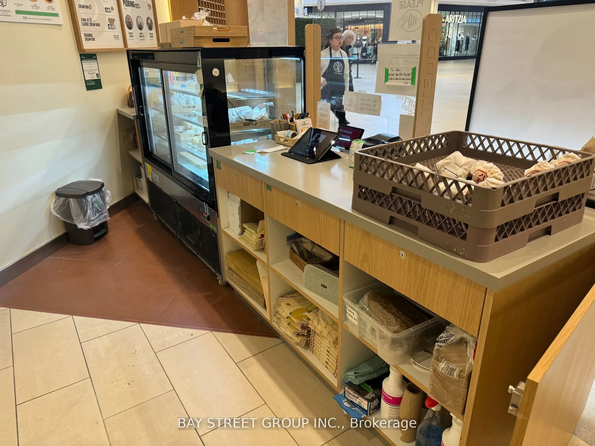 9350 Yonge Street, #E018