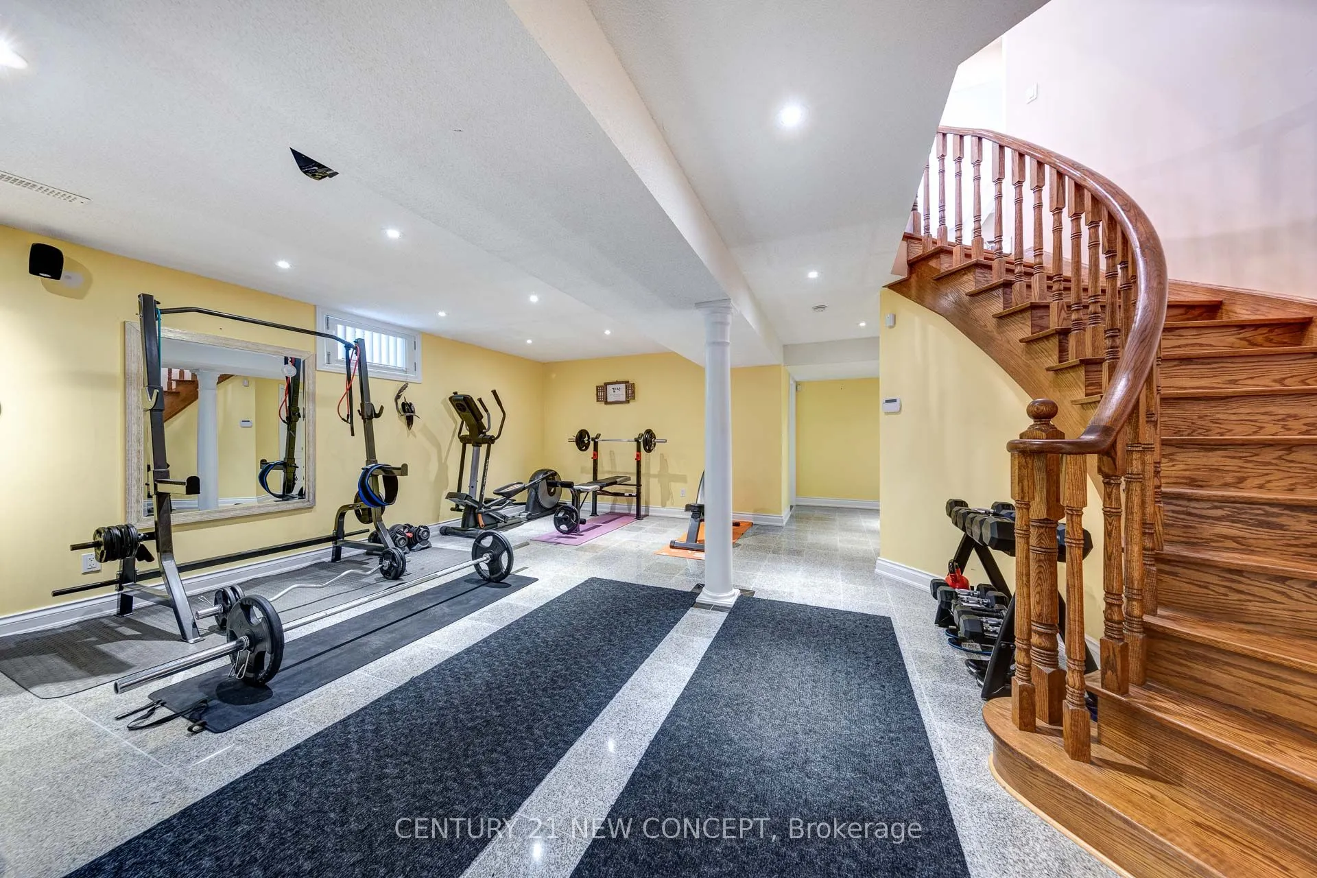 95 Loudon Crescent