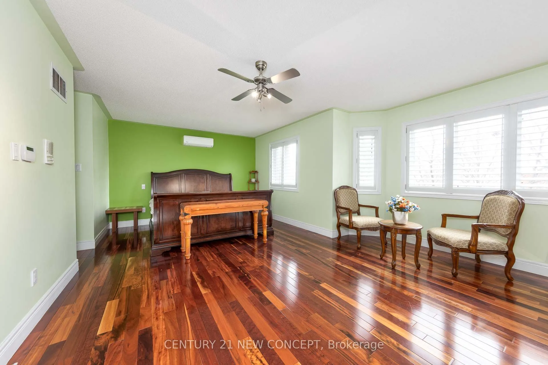 95 Loudon Crescent