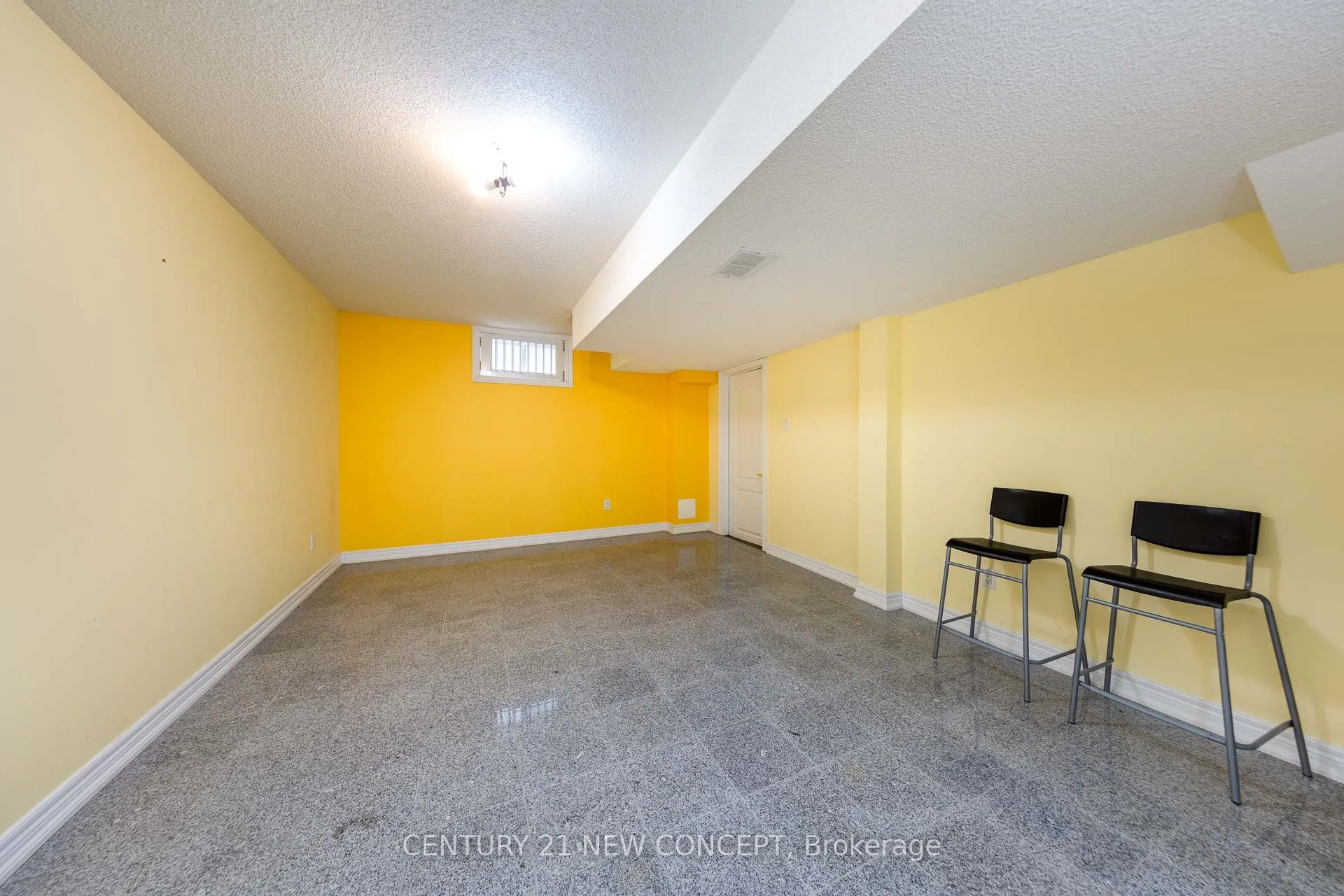 95 Loudon Crescent