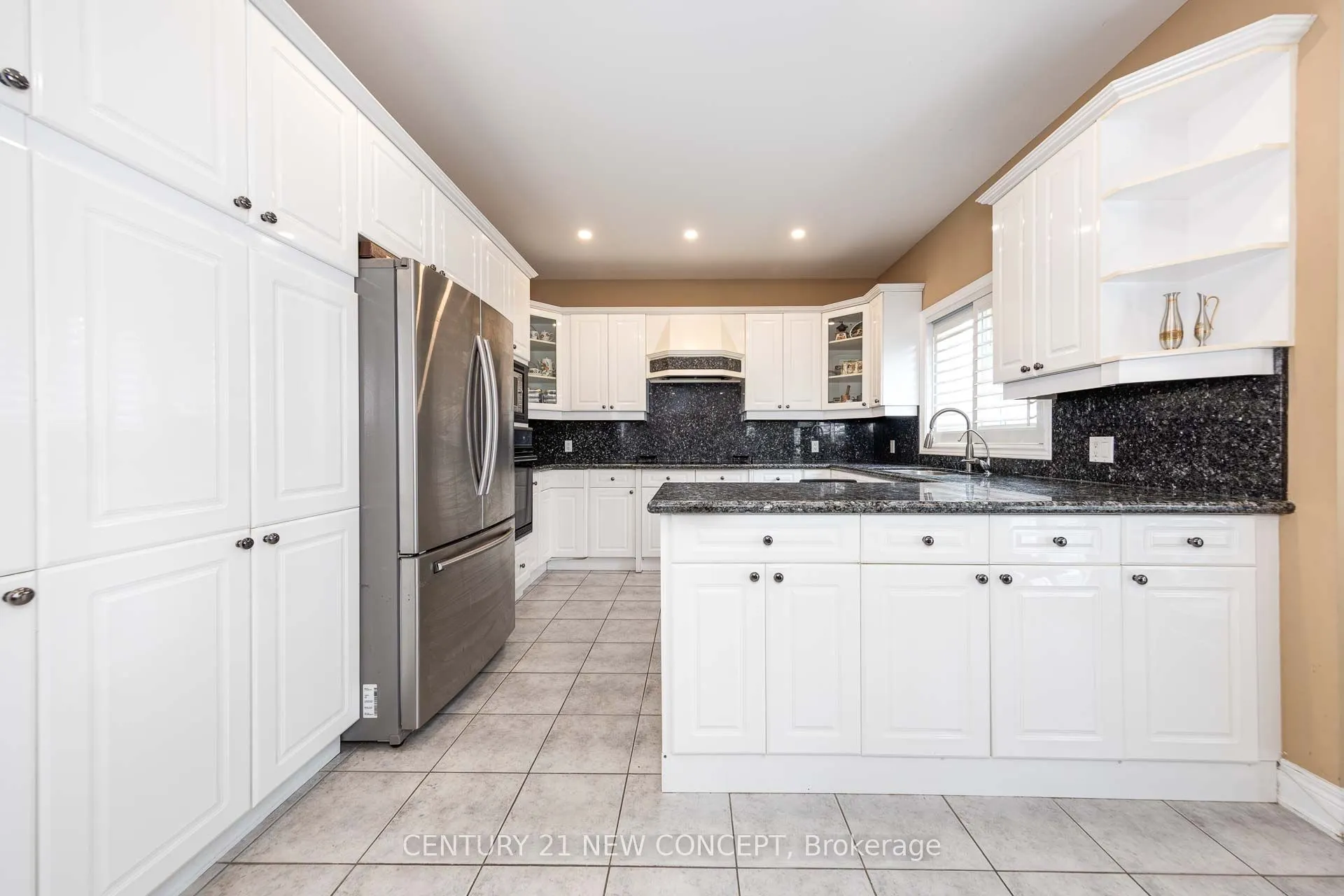 95 Loudon Crescent