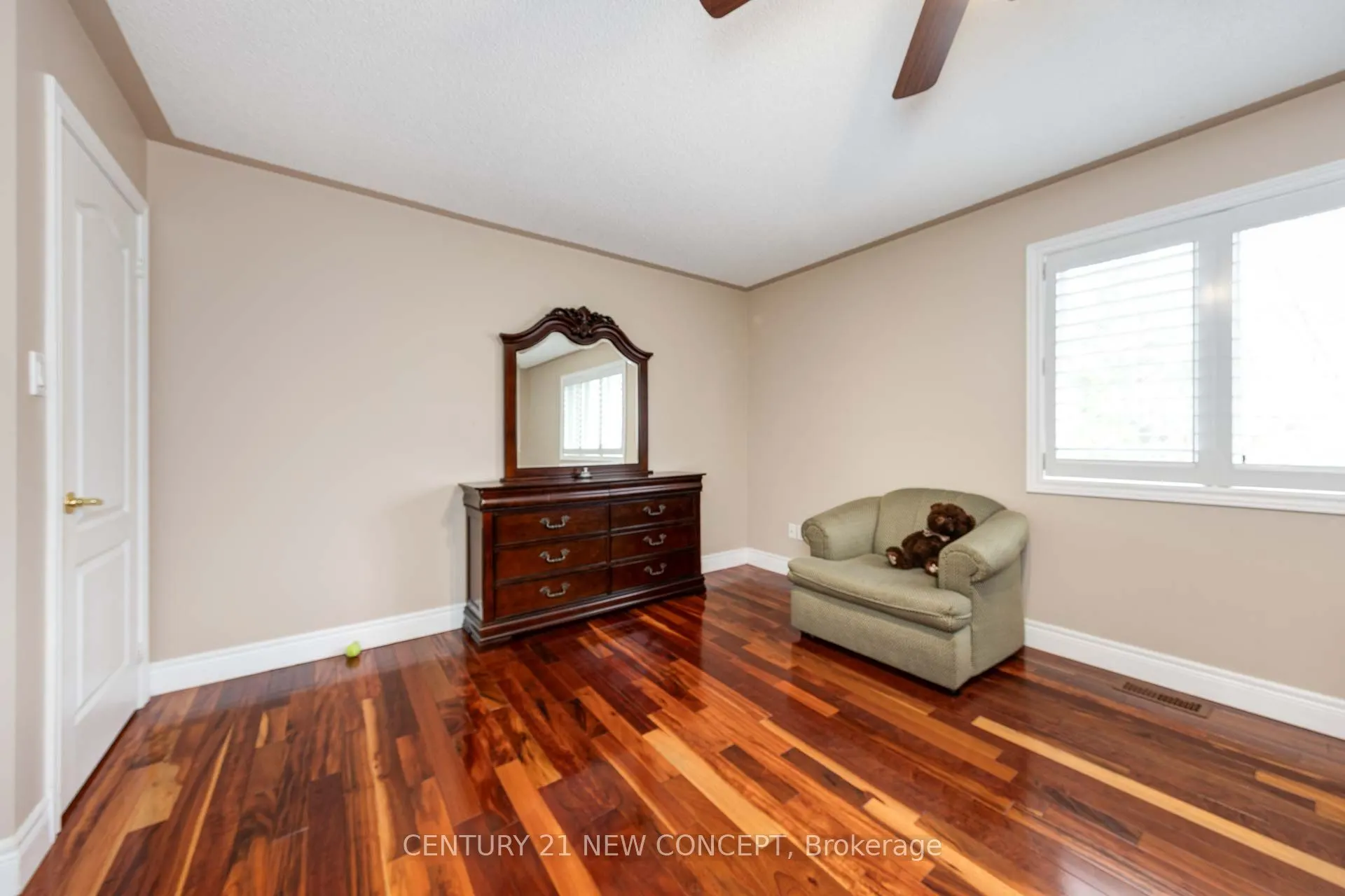 95 Loudon Crescent