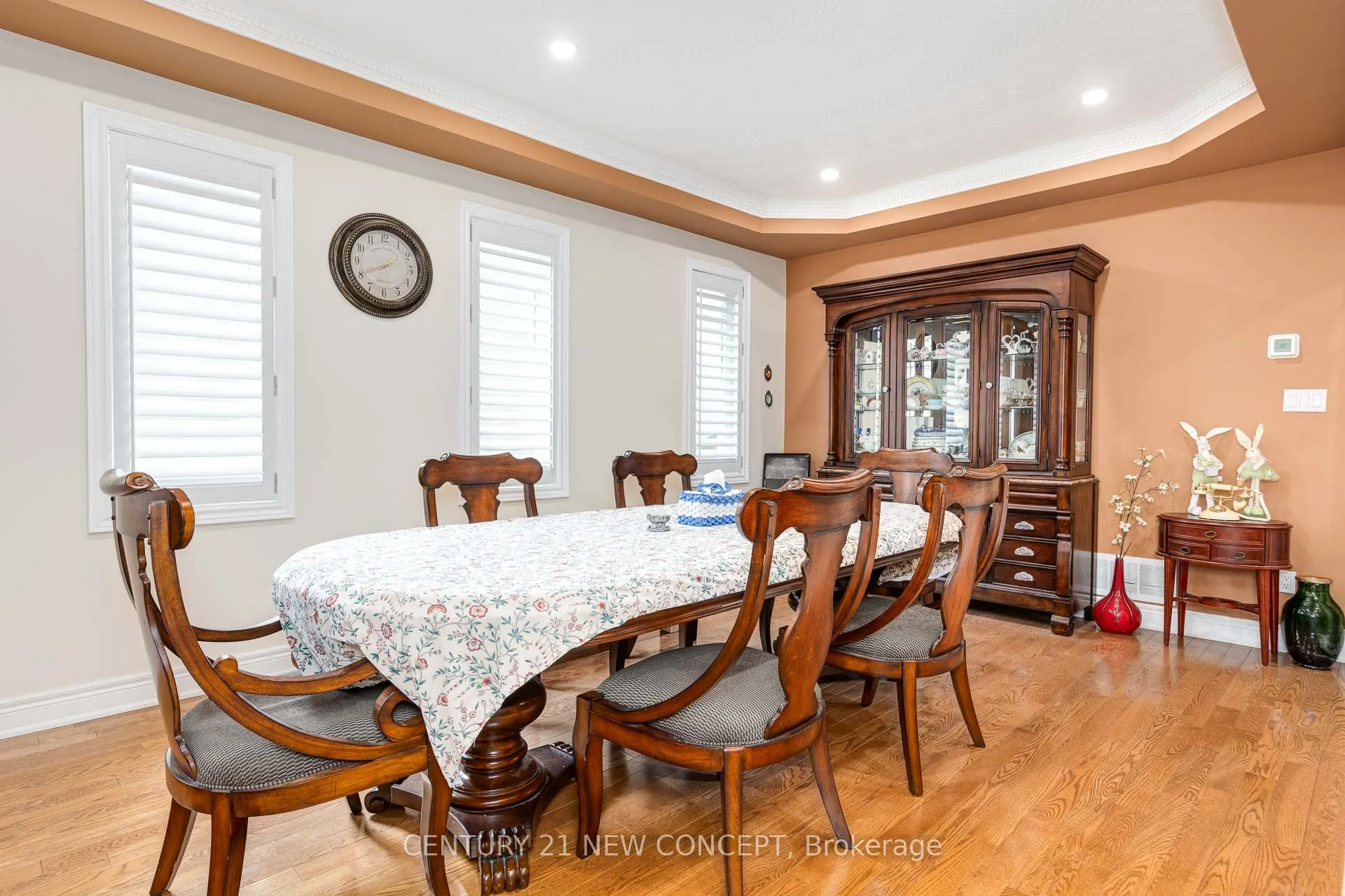 95 Loudon Crescent