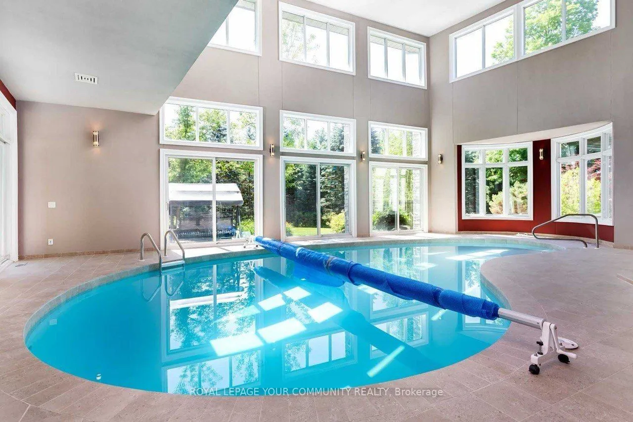 76 Silver Fox Place