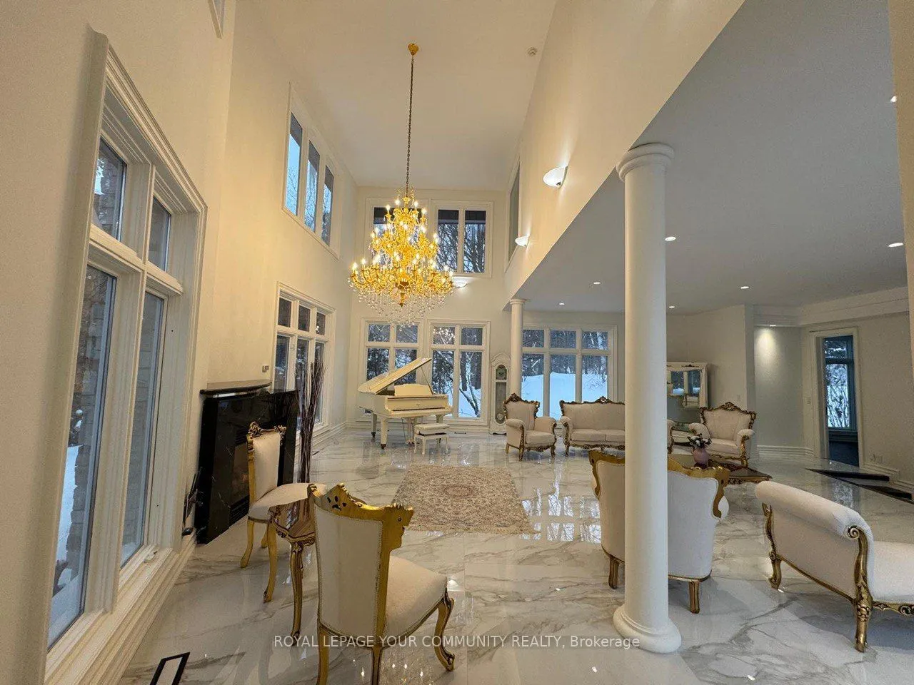 76 Silver Fox Place