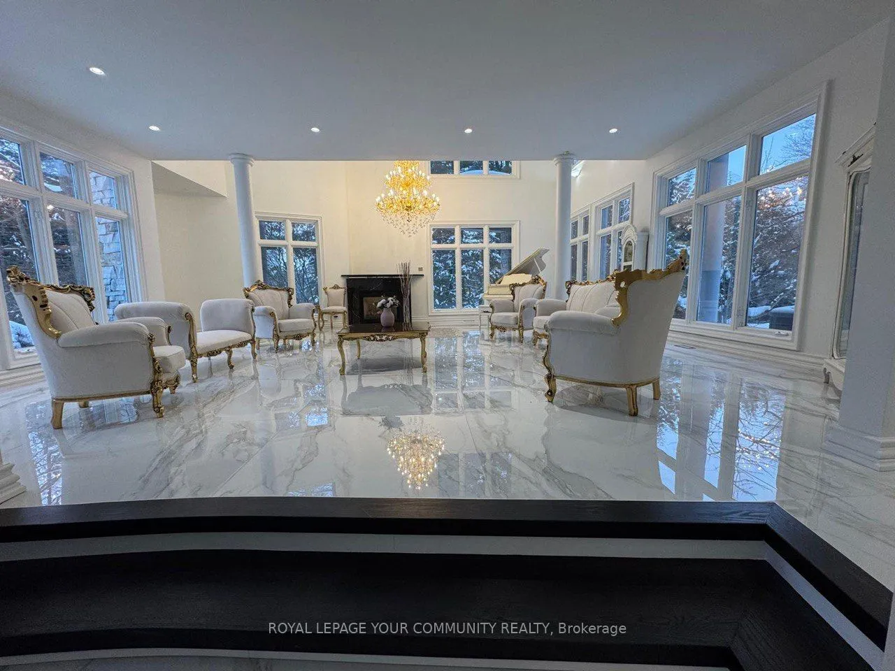 76 Silver Fox Place
