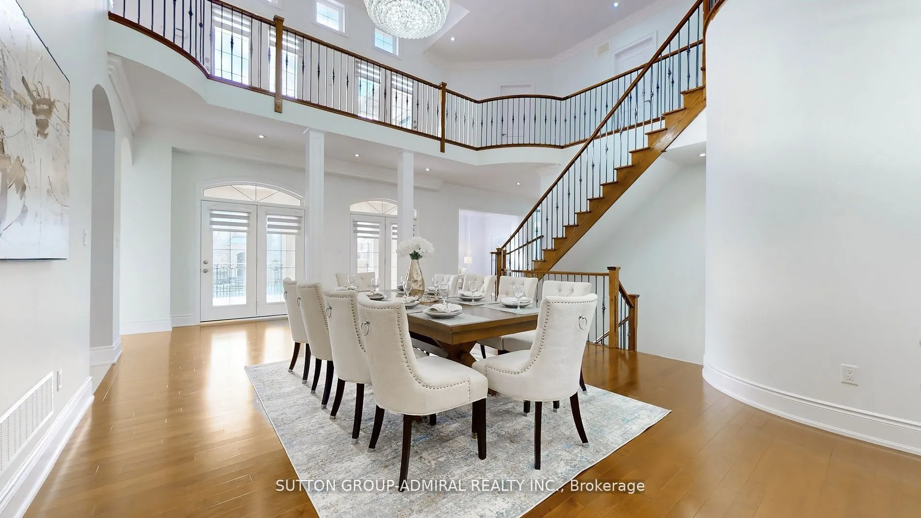 100 Virtue Crescent