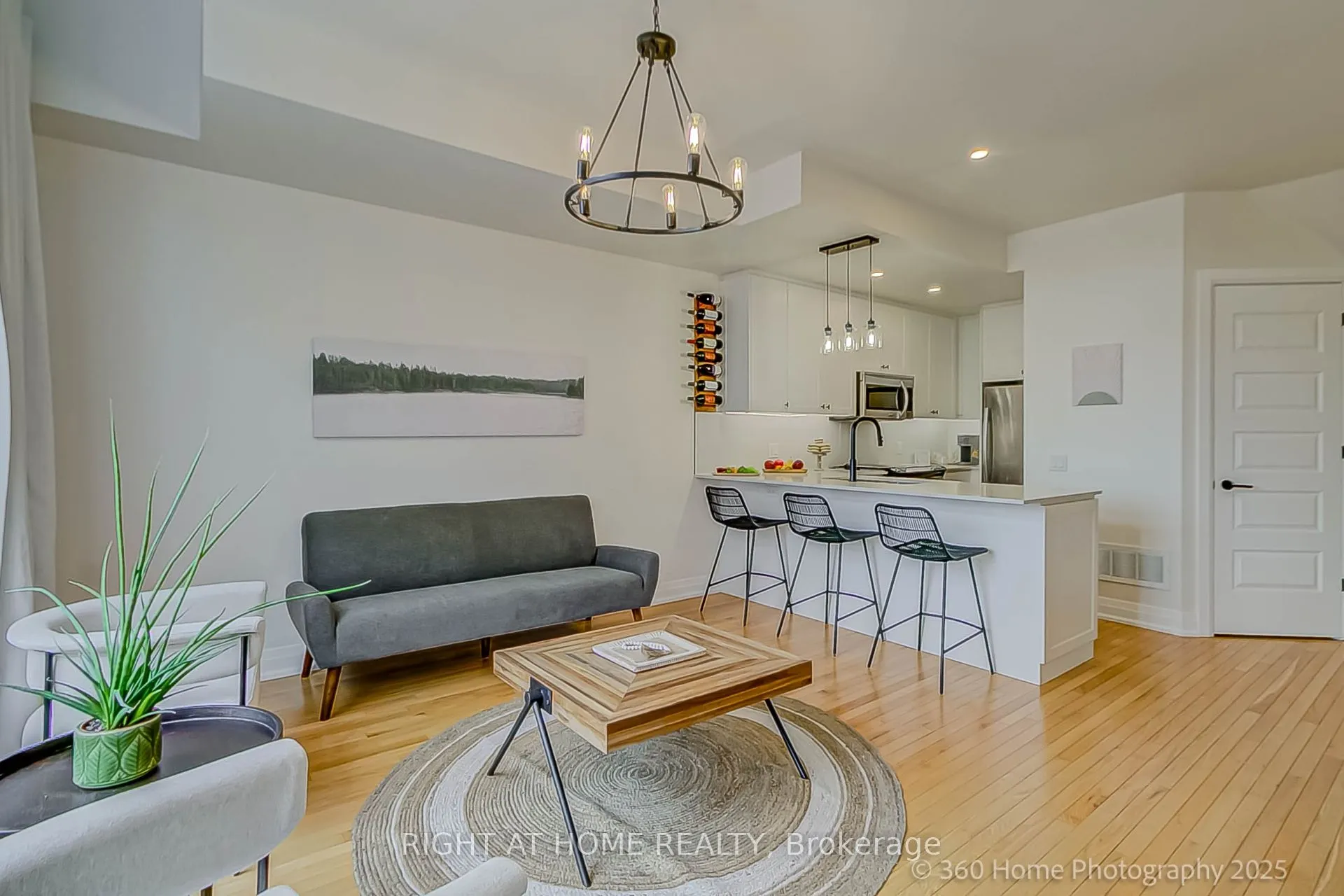 8169 Kipling Avenue #31