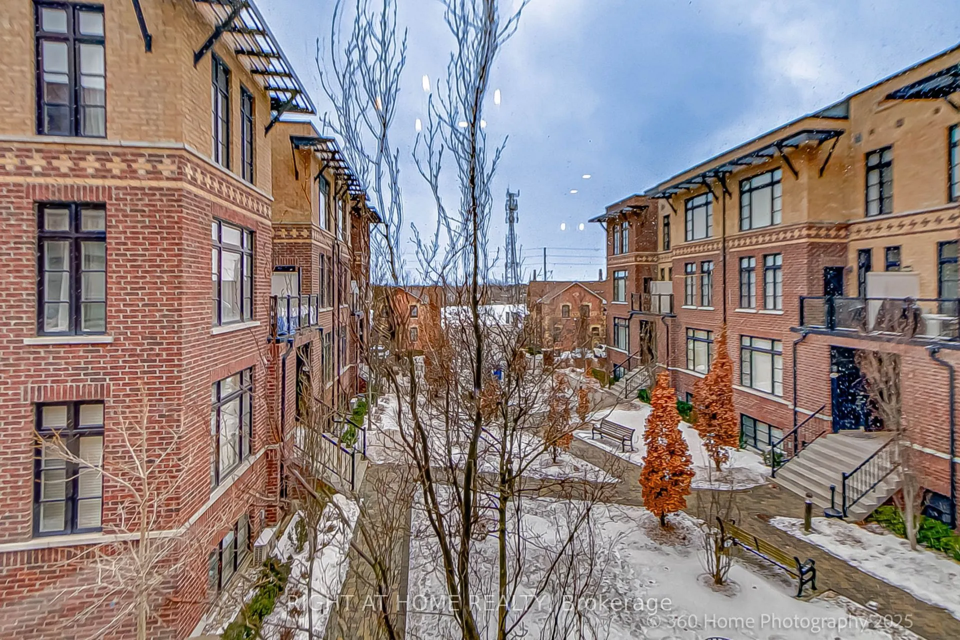 8169 Kipling Avenue #31