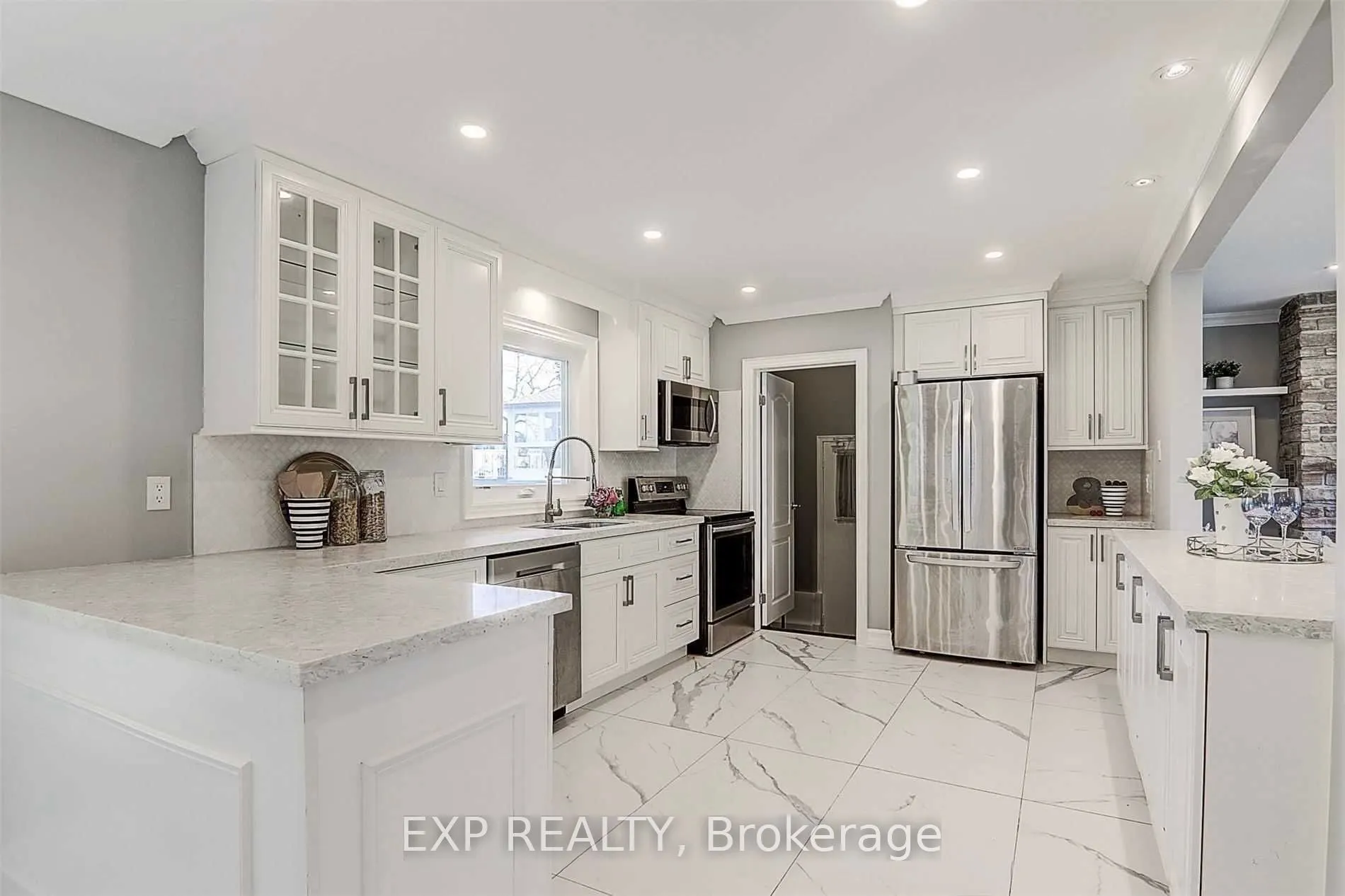 88 Riverglen Drive