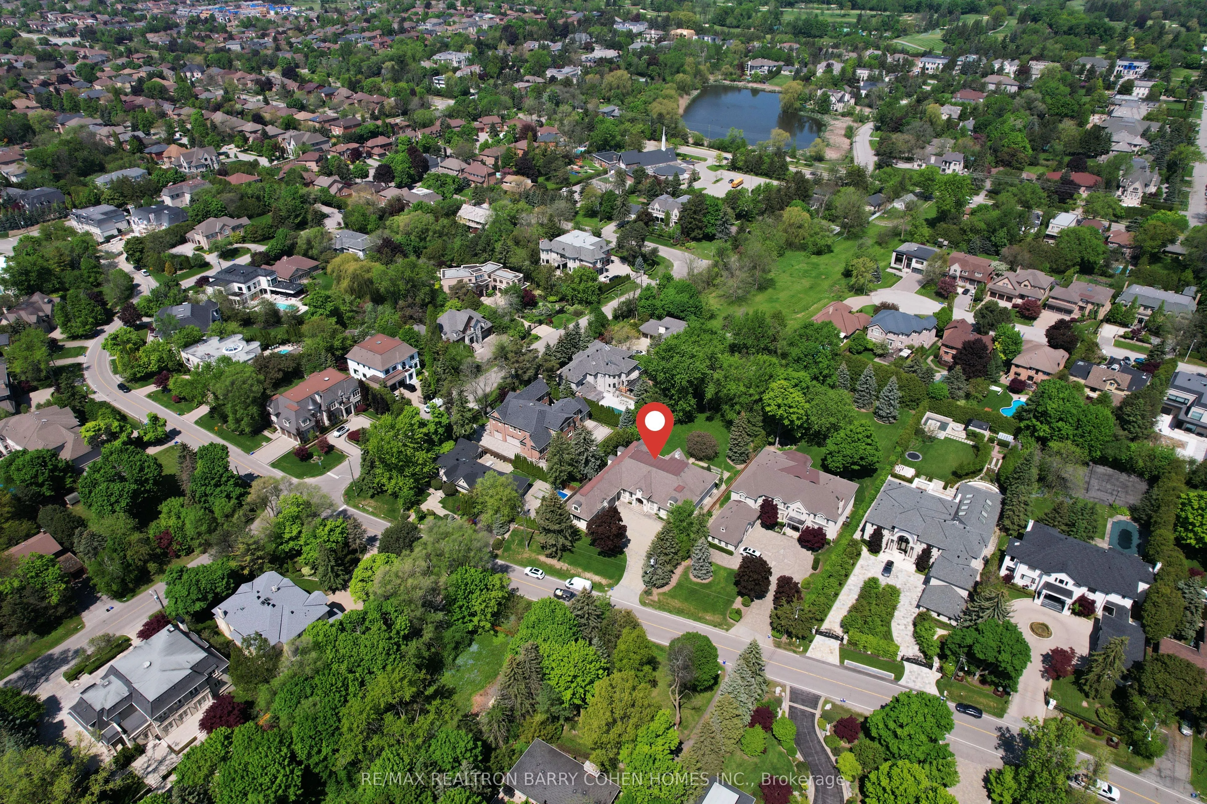 76 Thornridge Drive
