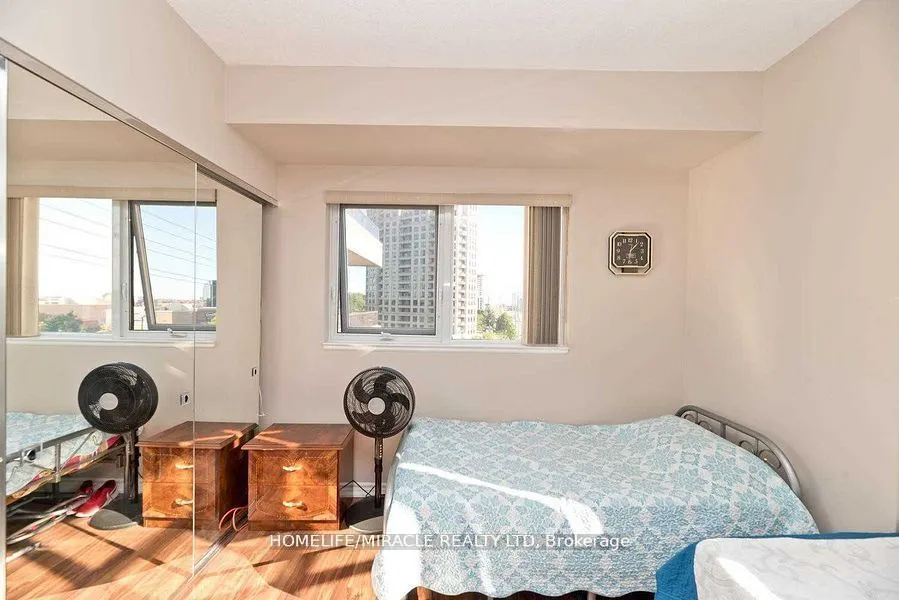 9235 Jane Street, #412