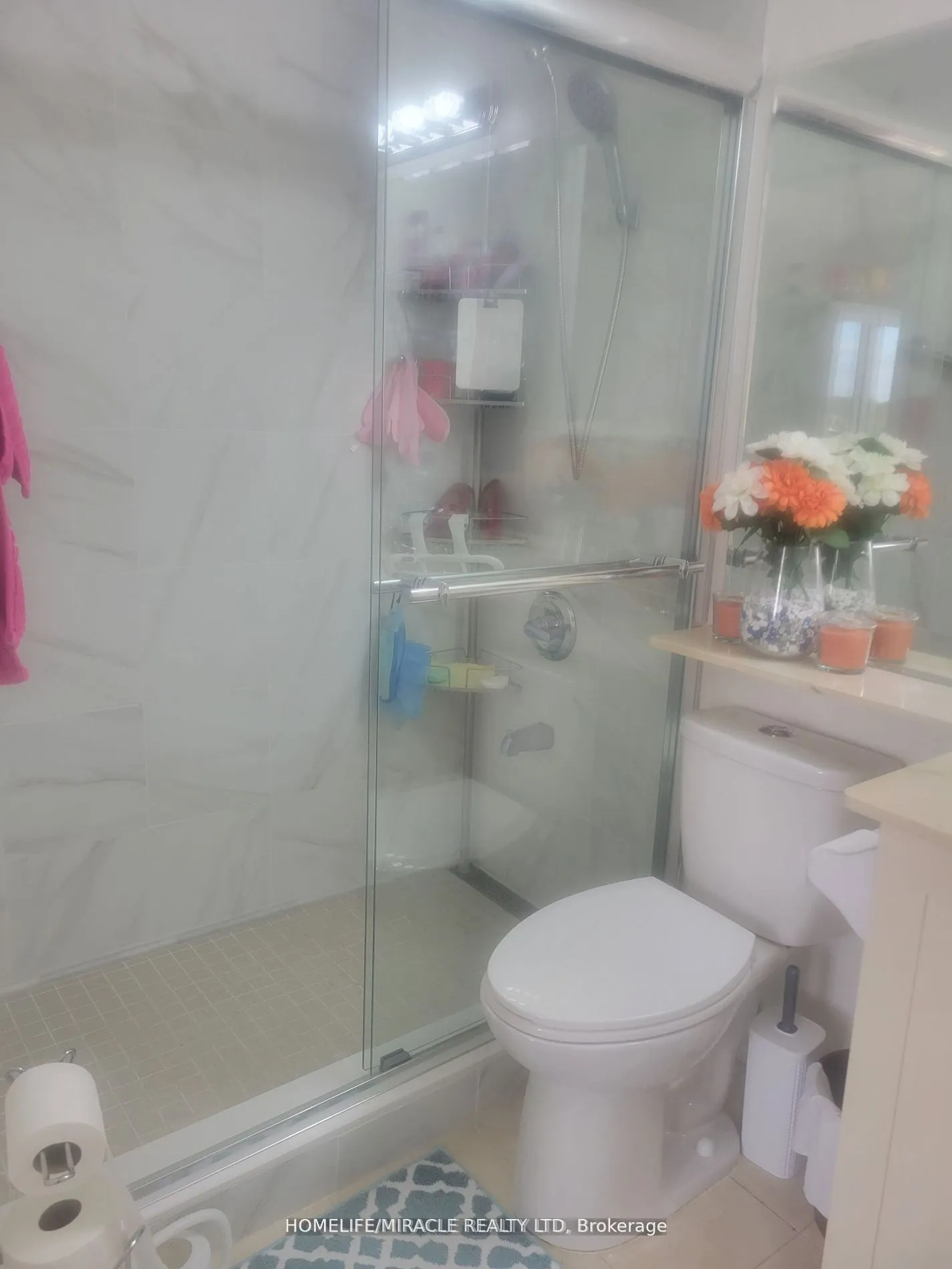 9235 Jane Street, #412