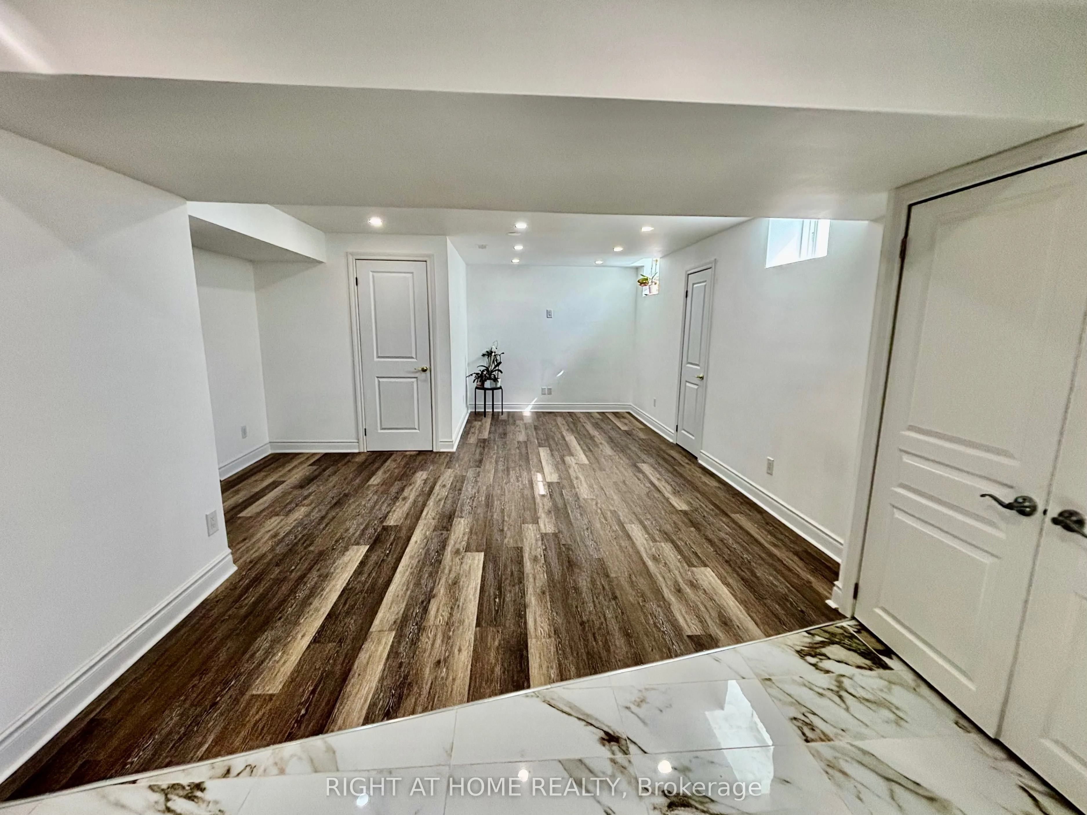 27 Roy Road