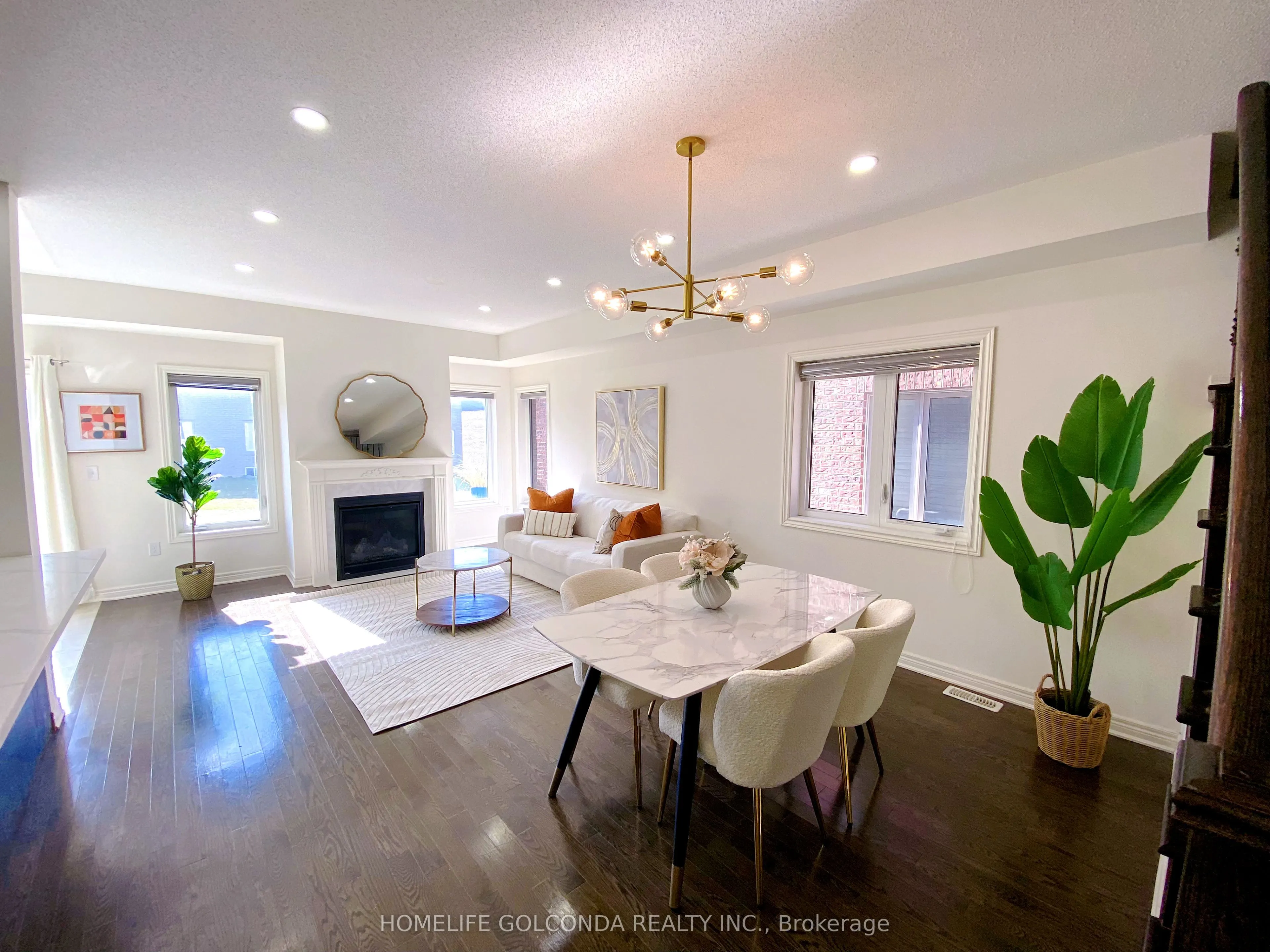 23 Foxberry Road