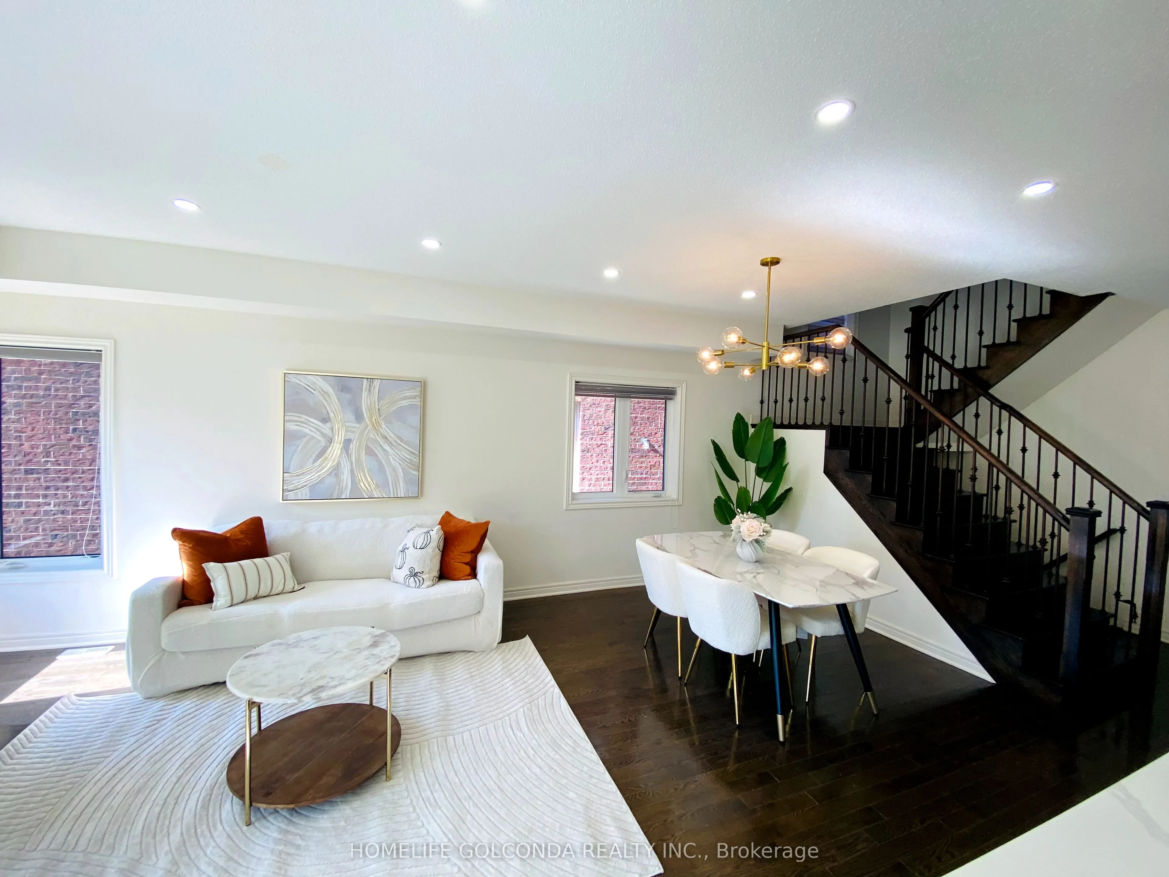 23 Foxberry Road