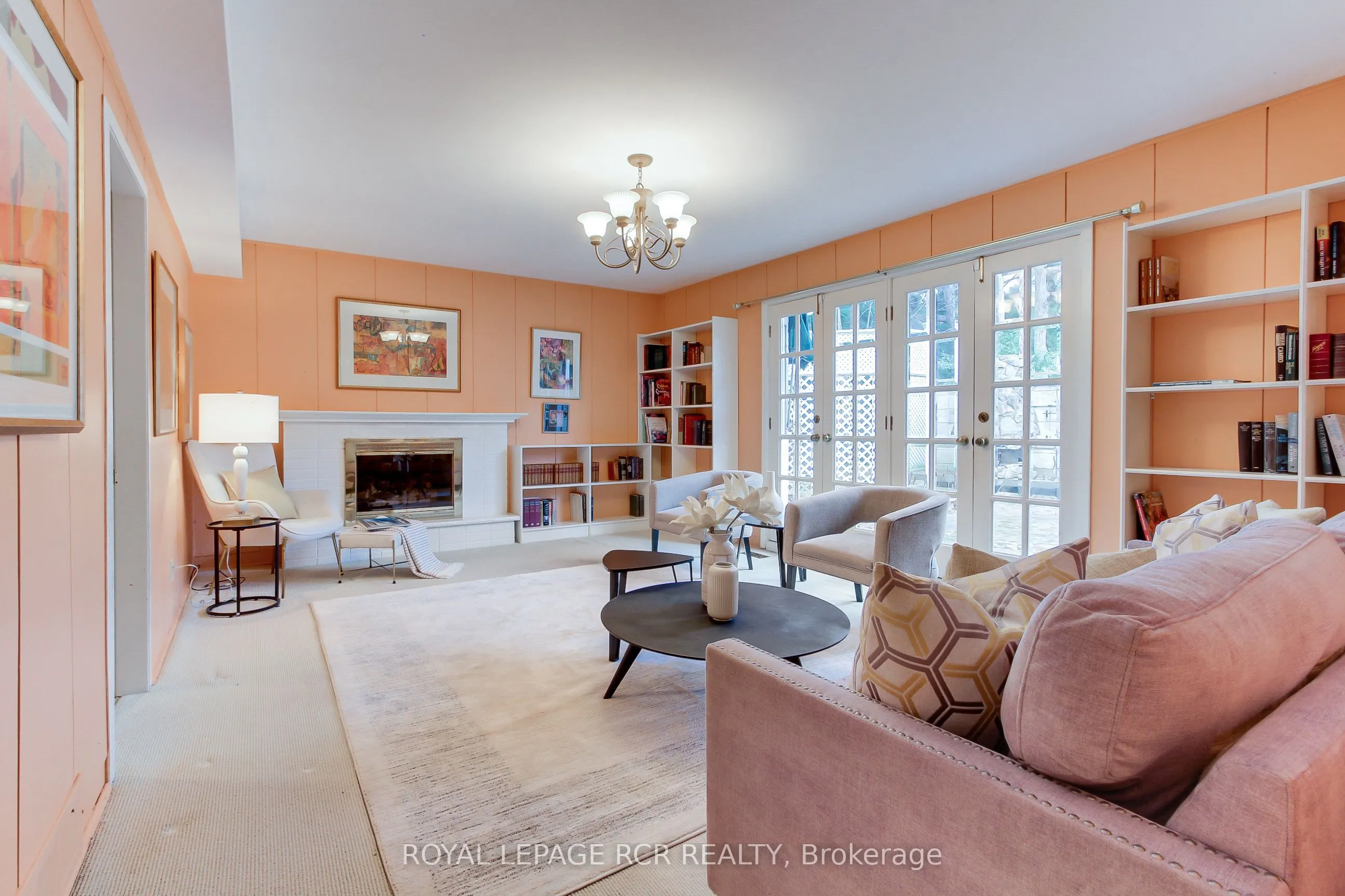 4 Thornlea Court