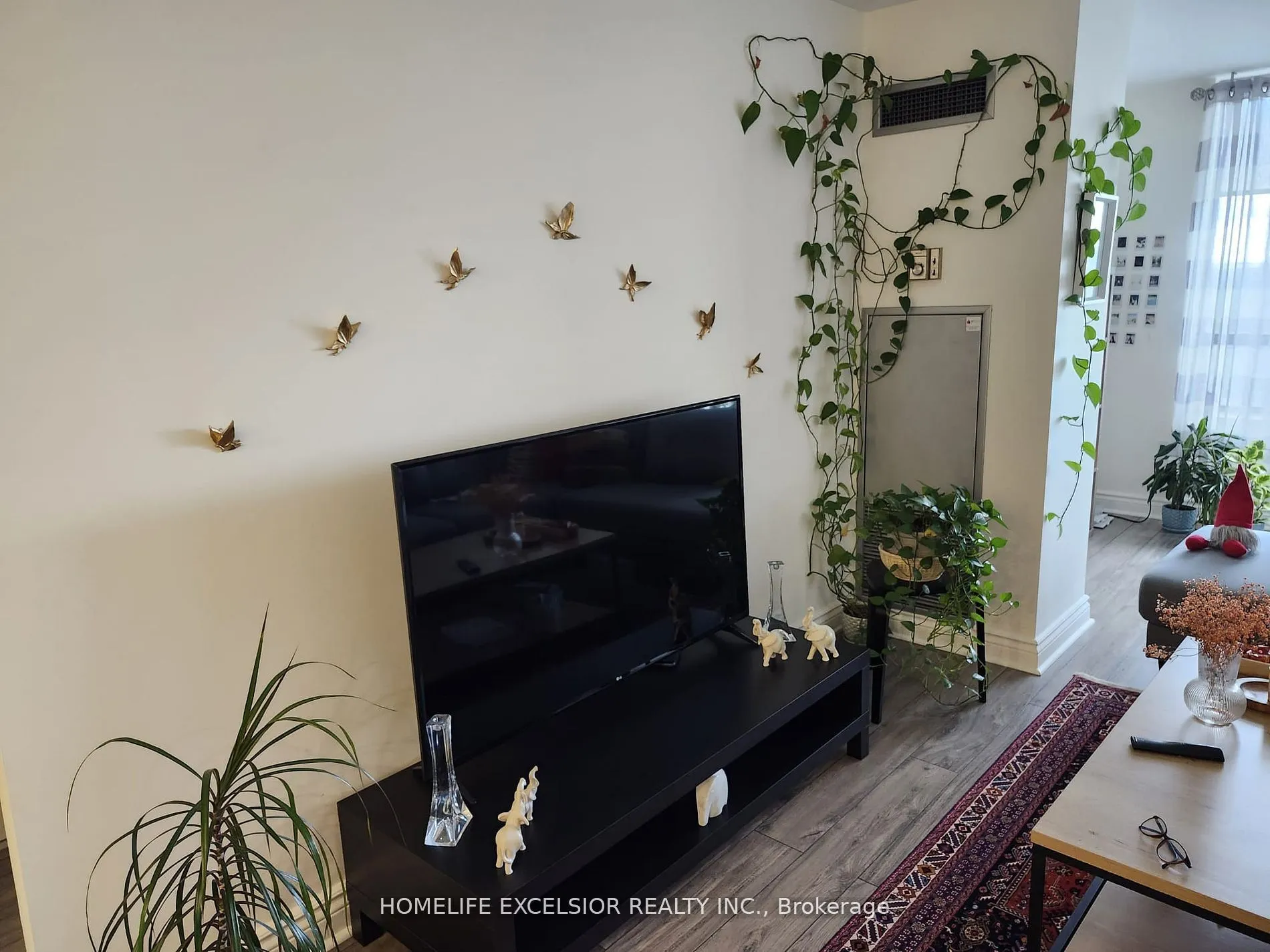 7601 Bathurst Street, #1402