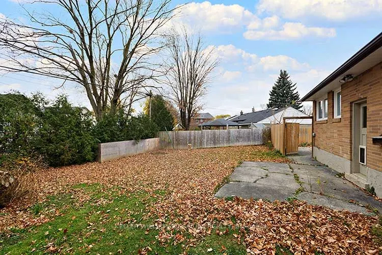 41-B Hurricane Avenue