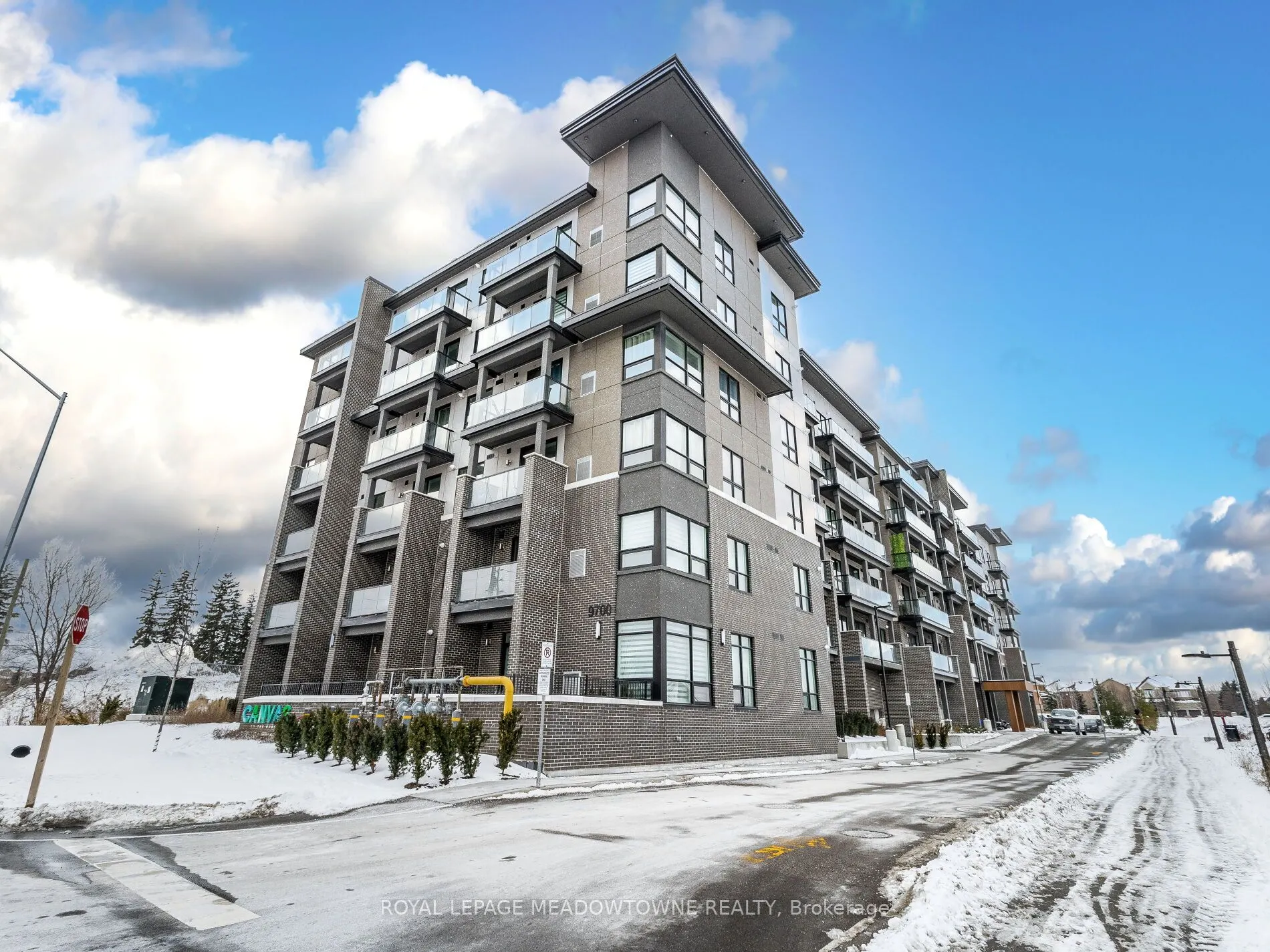9700 Ninth Line, #216