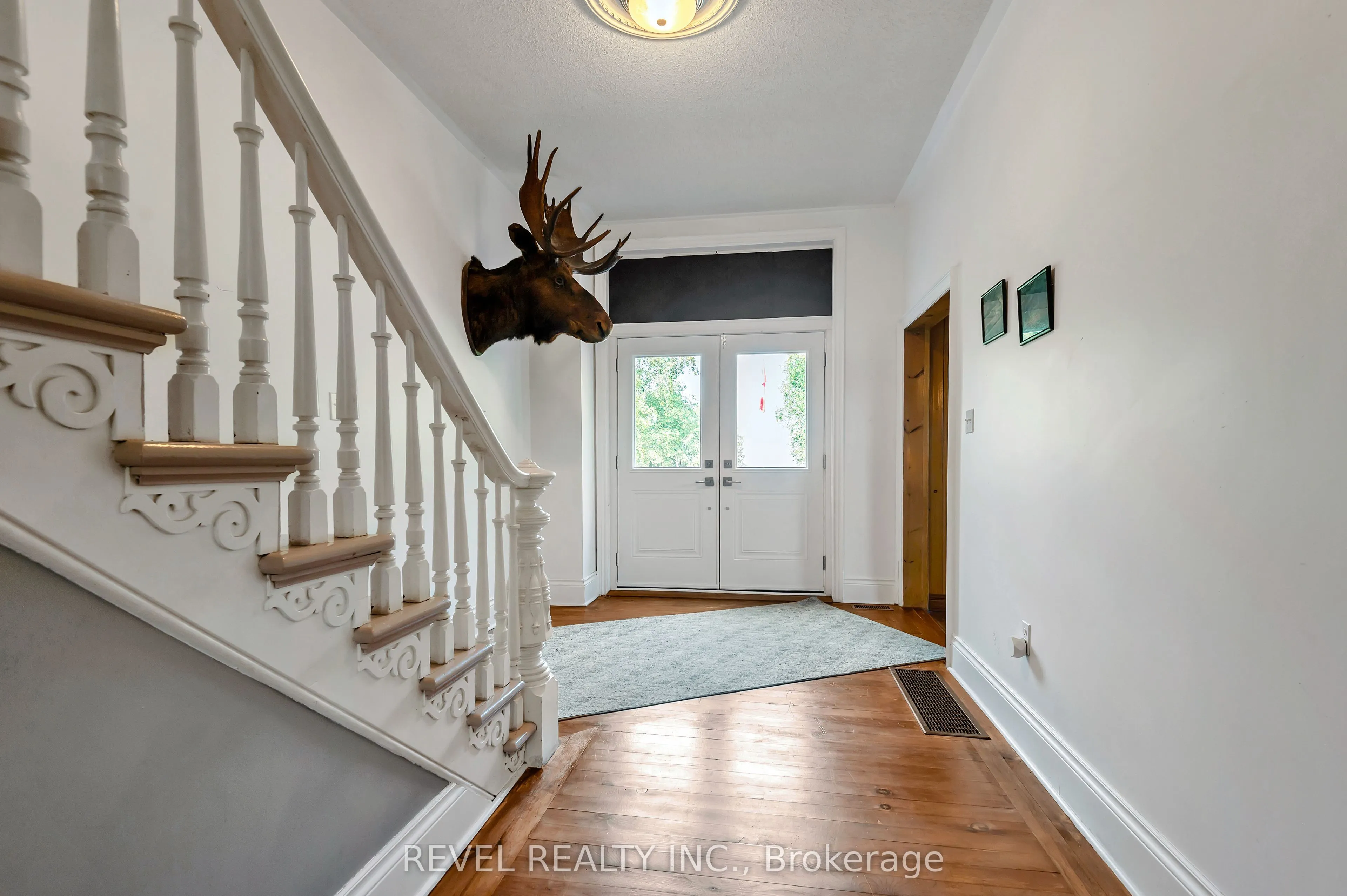 351 Hedge Road