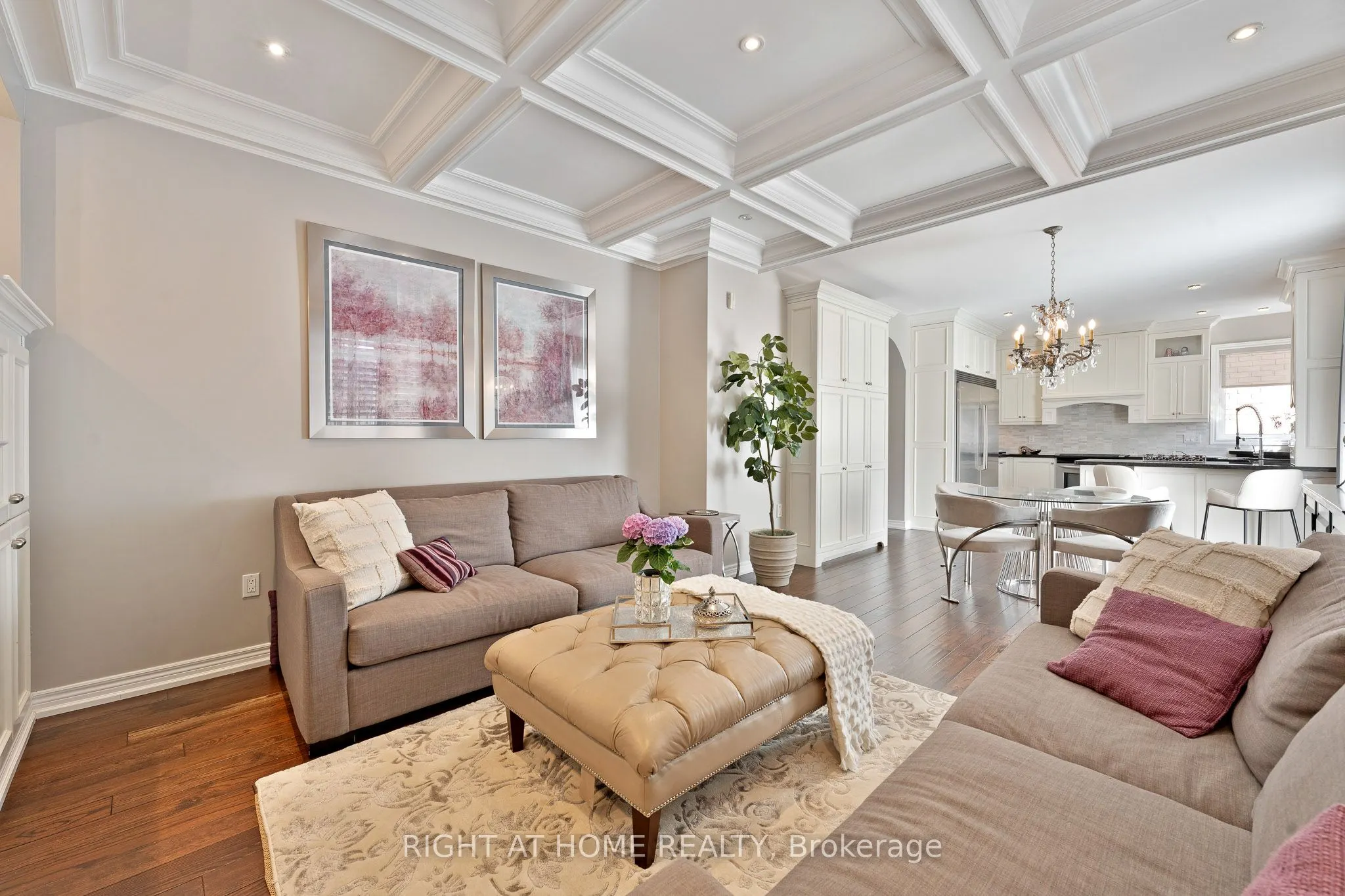 37 Newbridge Avenue