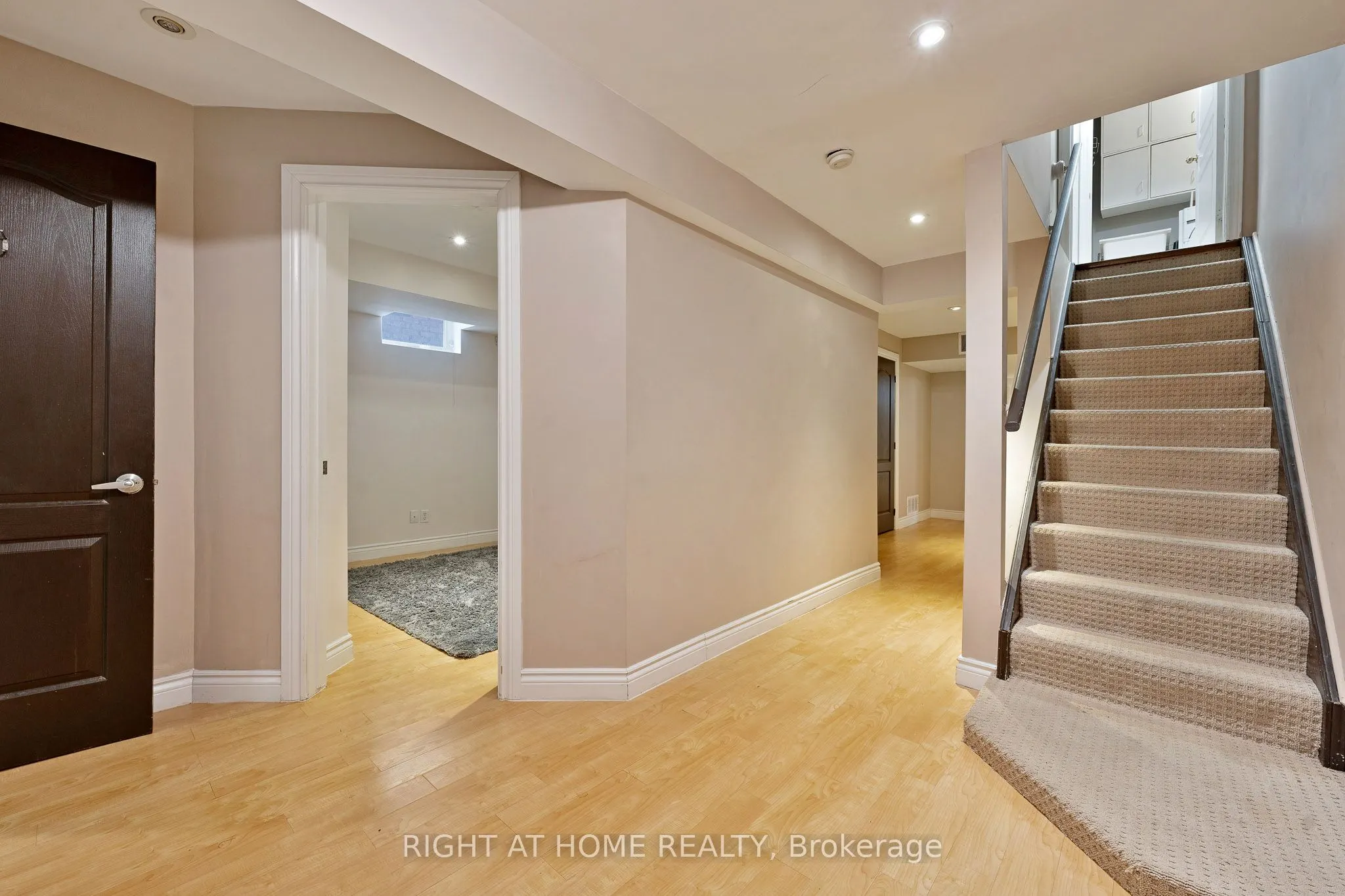 37 Newbridge Avenue