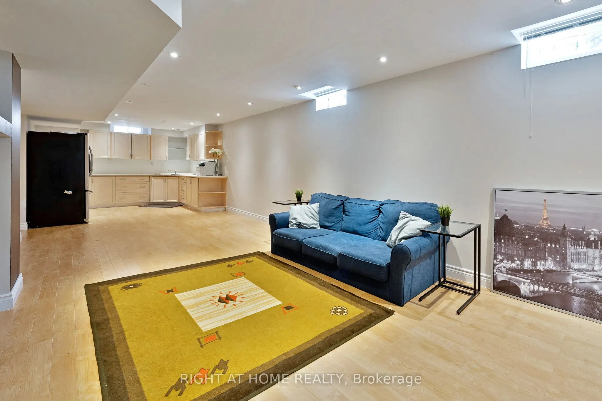 37 Newbridge Avenue