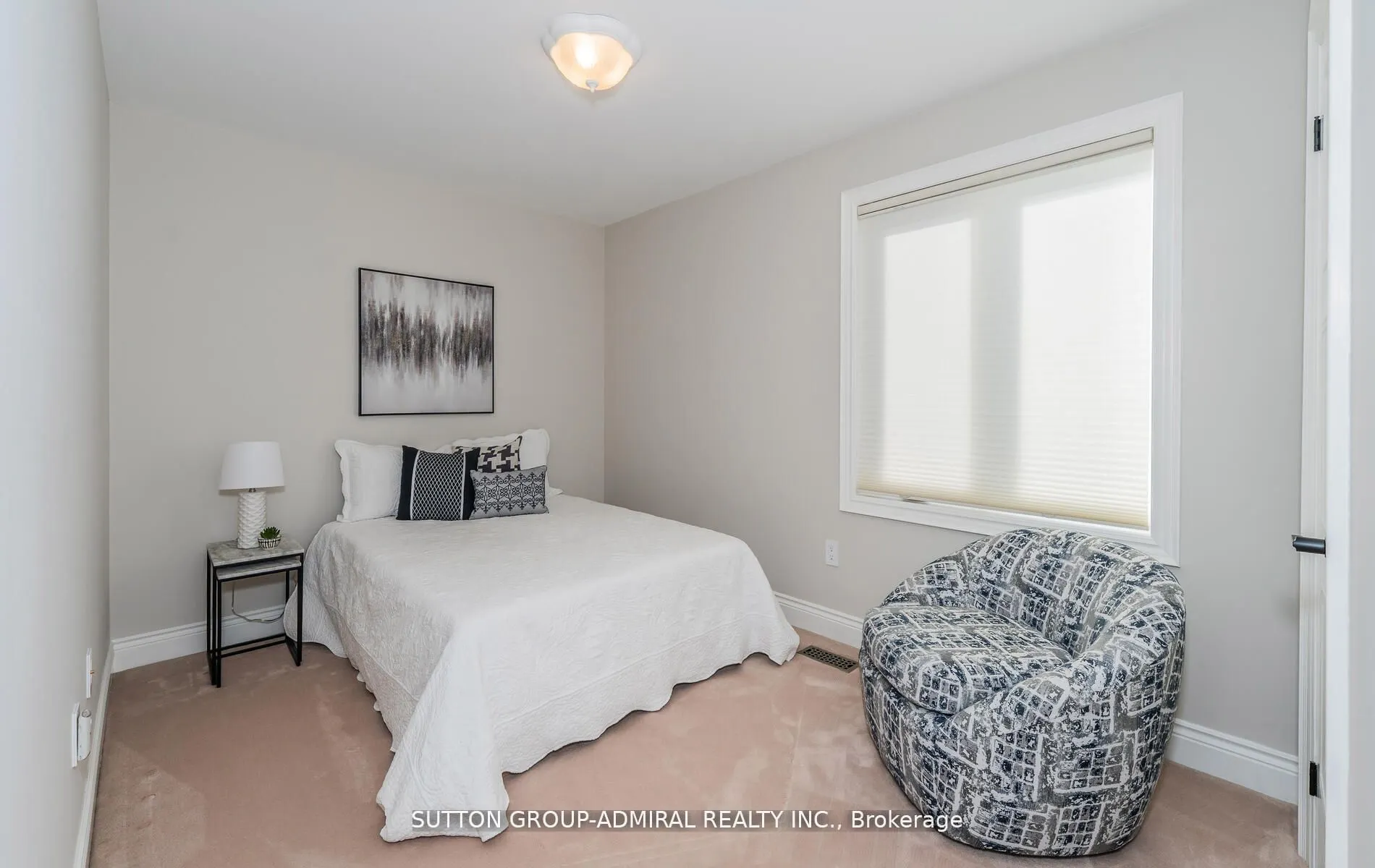 473 HIGHCLIFFE Drive
