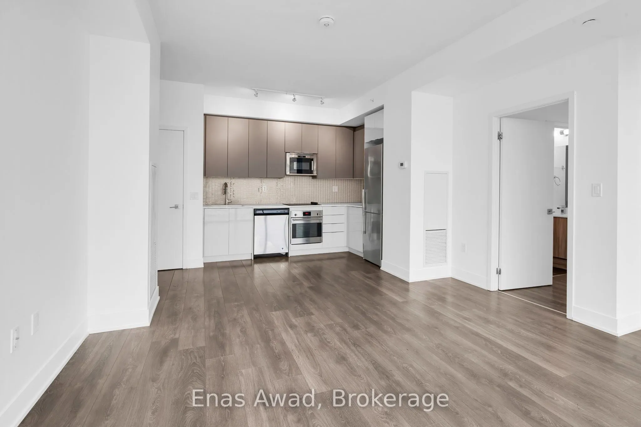 2916 Highway 7, #3207