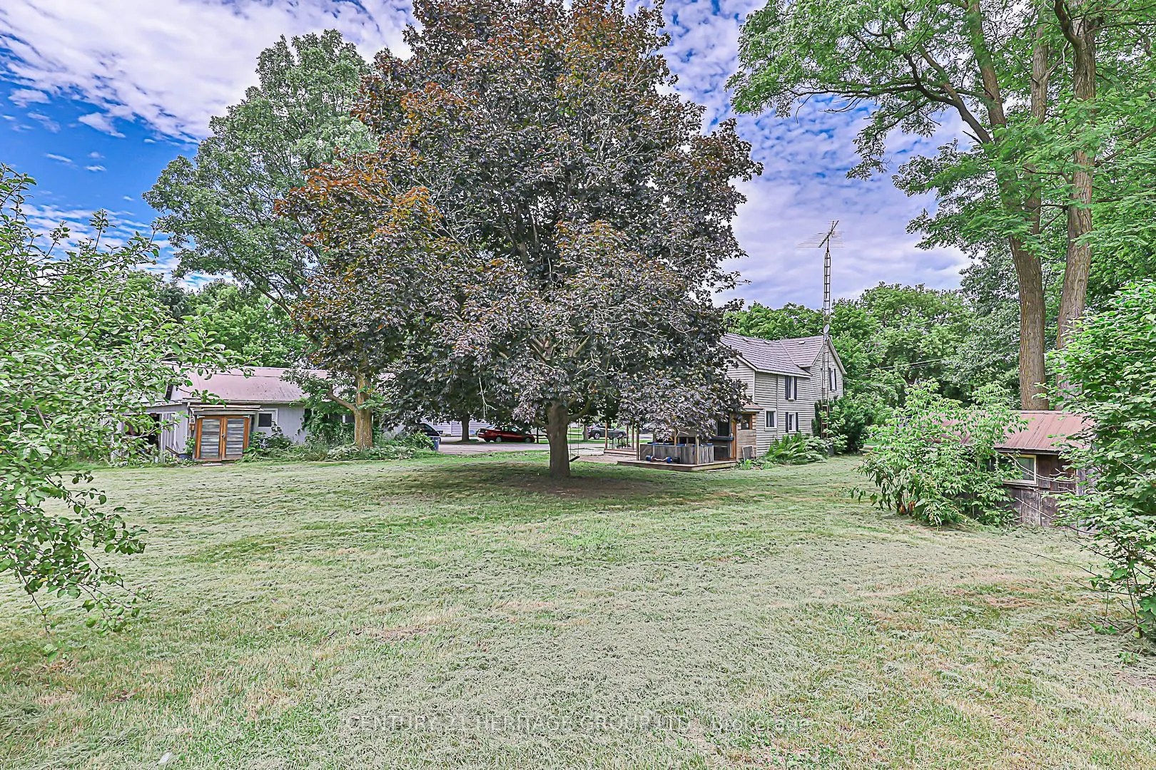 4533 Mount Albert Road