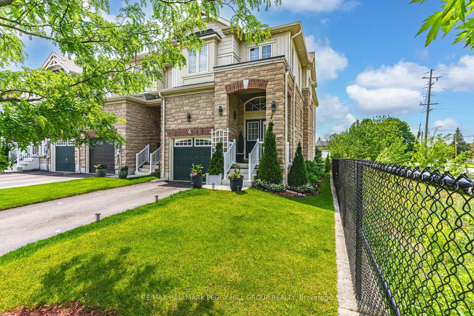 4 Greenwood Drive