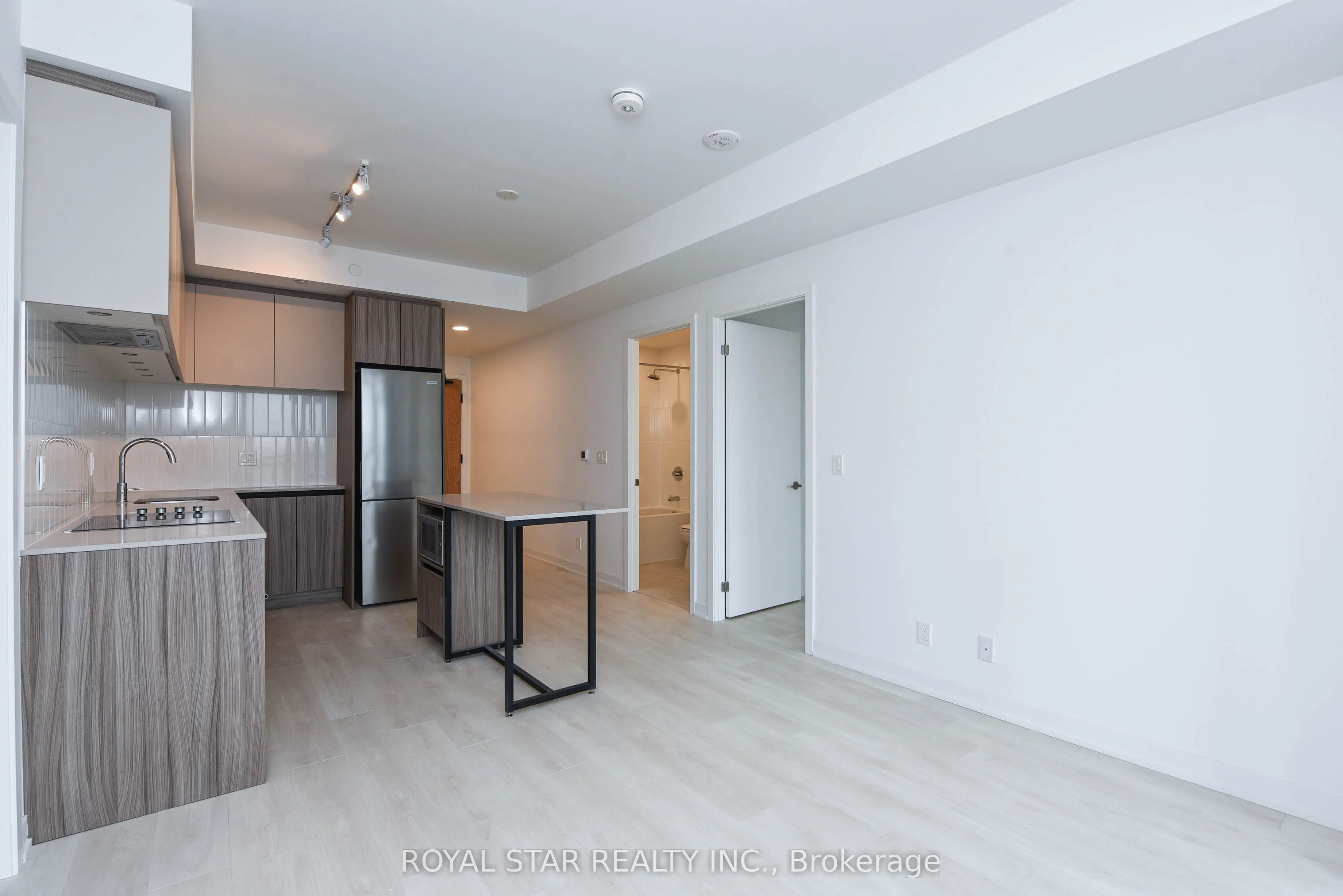 7950 Bathurst Street, #1502