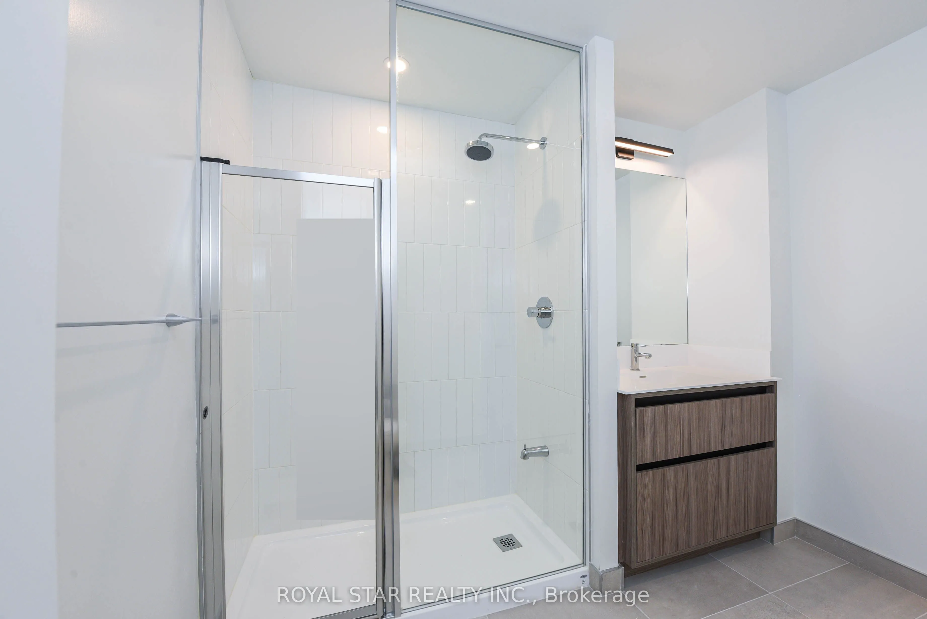 7950 Bathurst Street, #1502