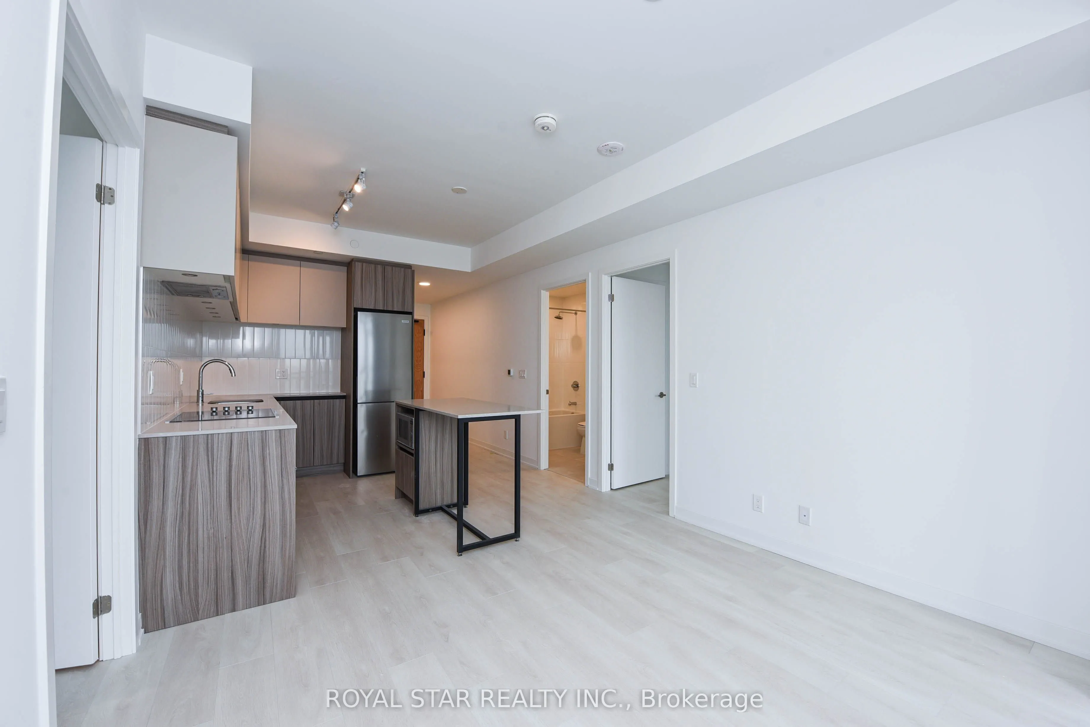 7950 Bathurst Street, #1502